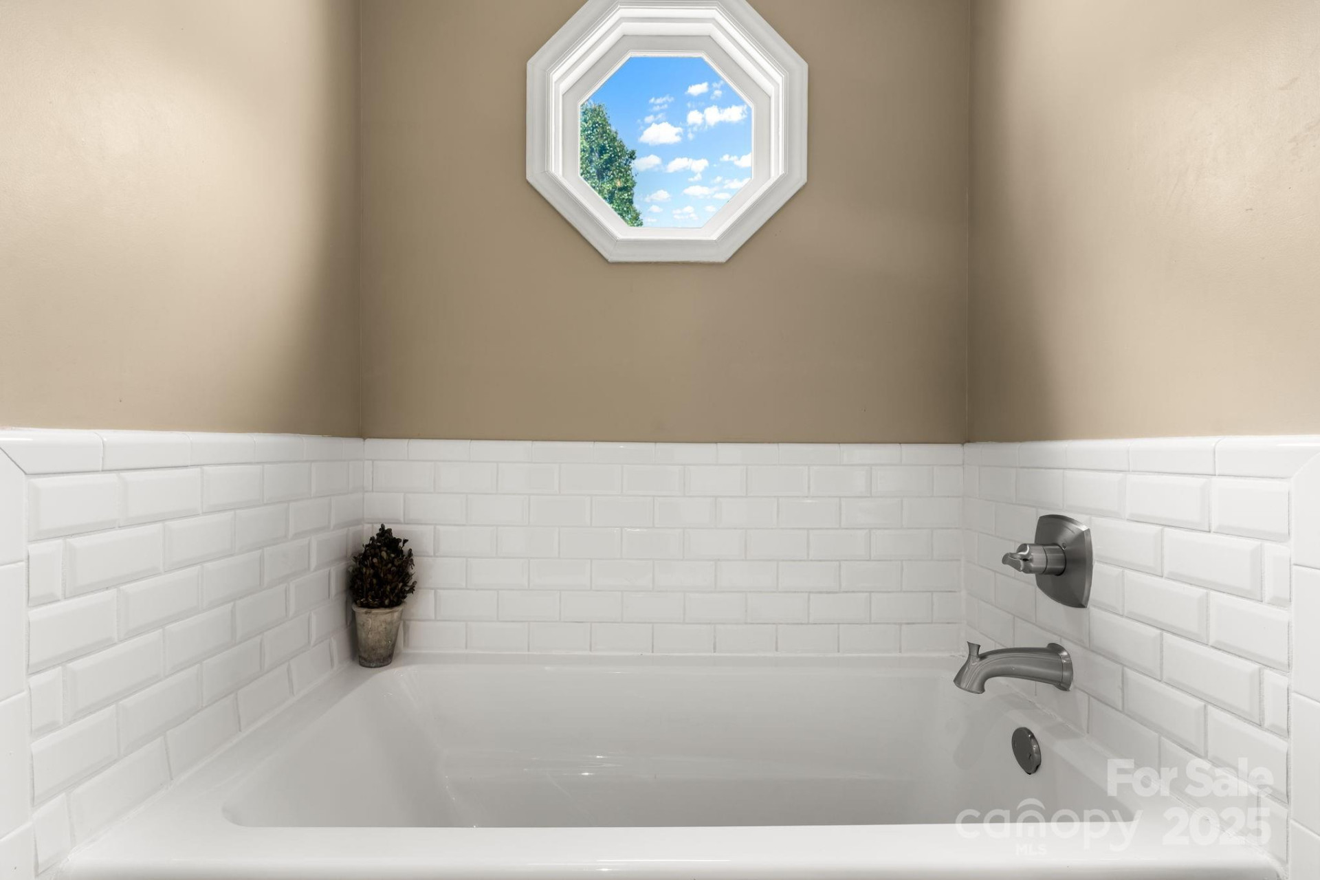 2169 Winds Avenue - Photo 14