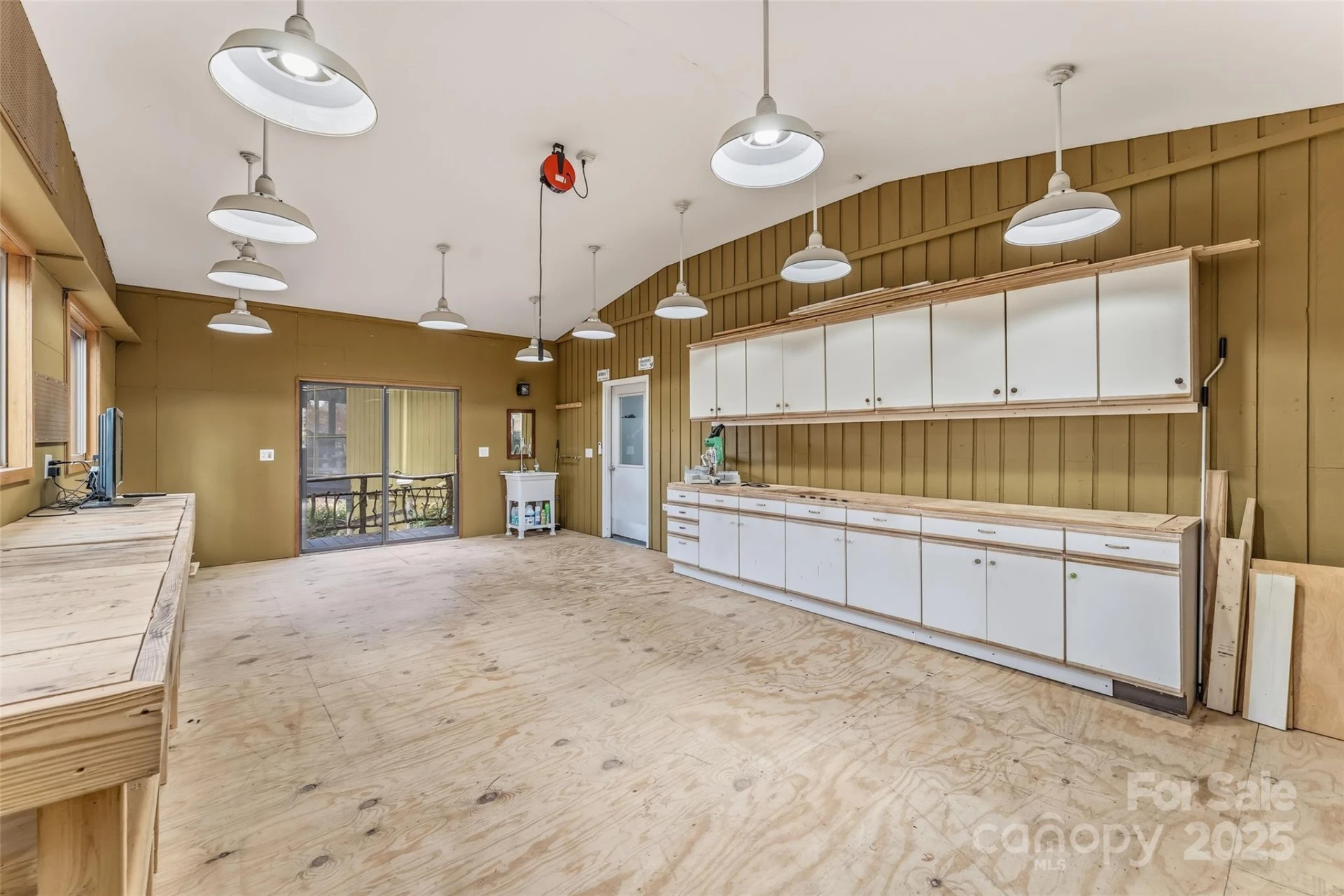 632 Dvdisdi Court - Photo 42