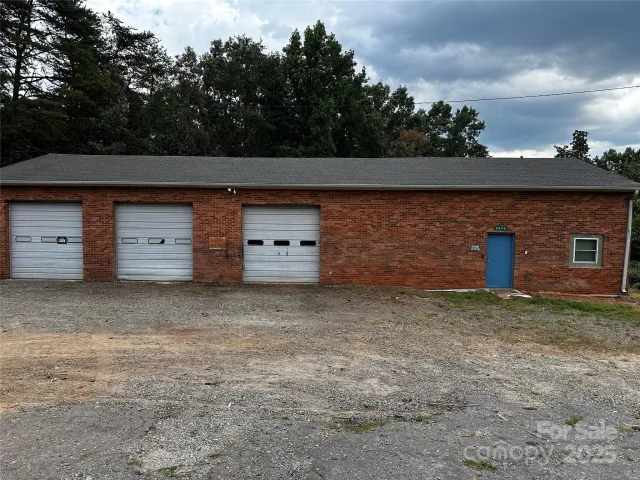 9046 Costner Road, Hickory, NC, 28602