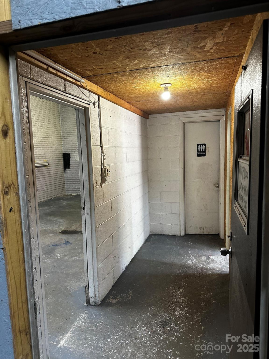 9046 Costner Road - Photo 14