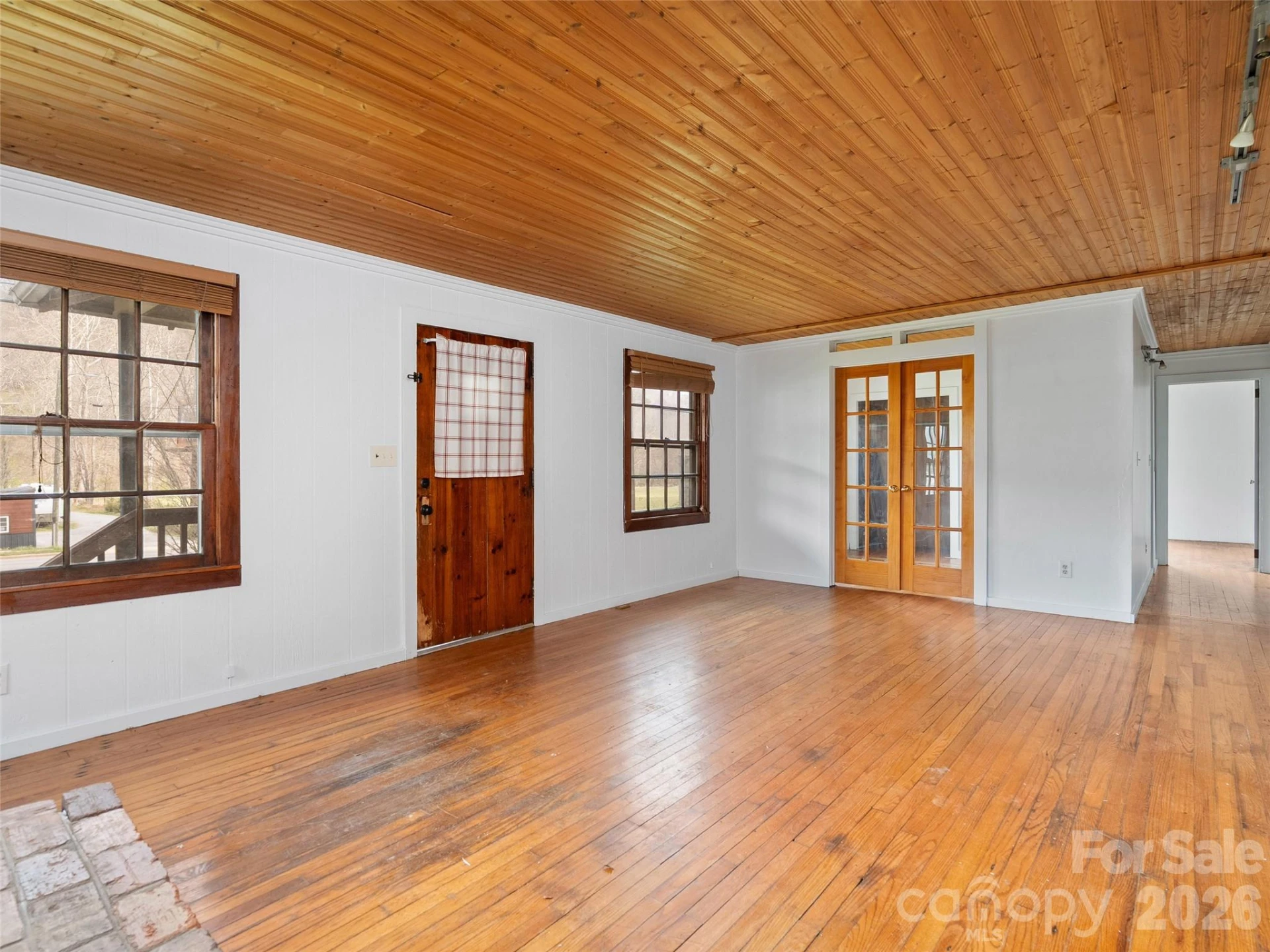 1361 Soco Road - Photo 5