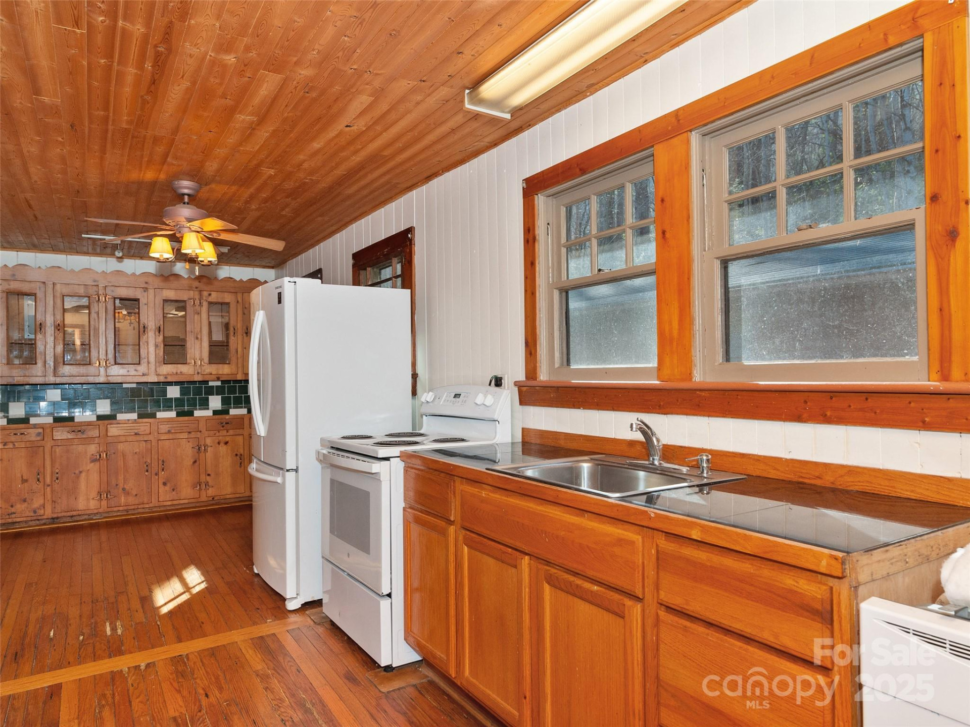 1361 Soco Road - Photo 8