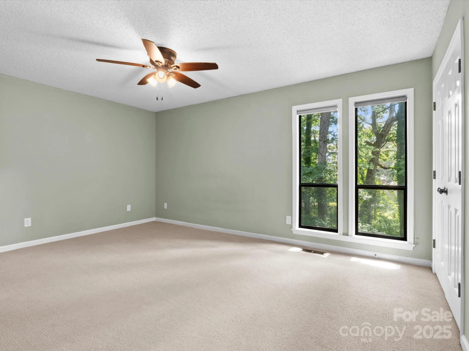 102 Cedar Forest Trail - Photo 18