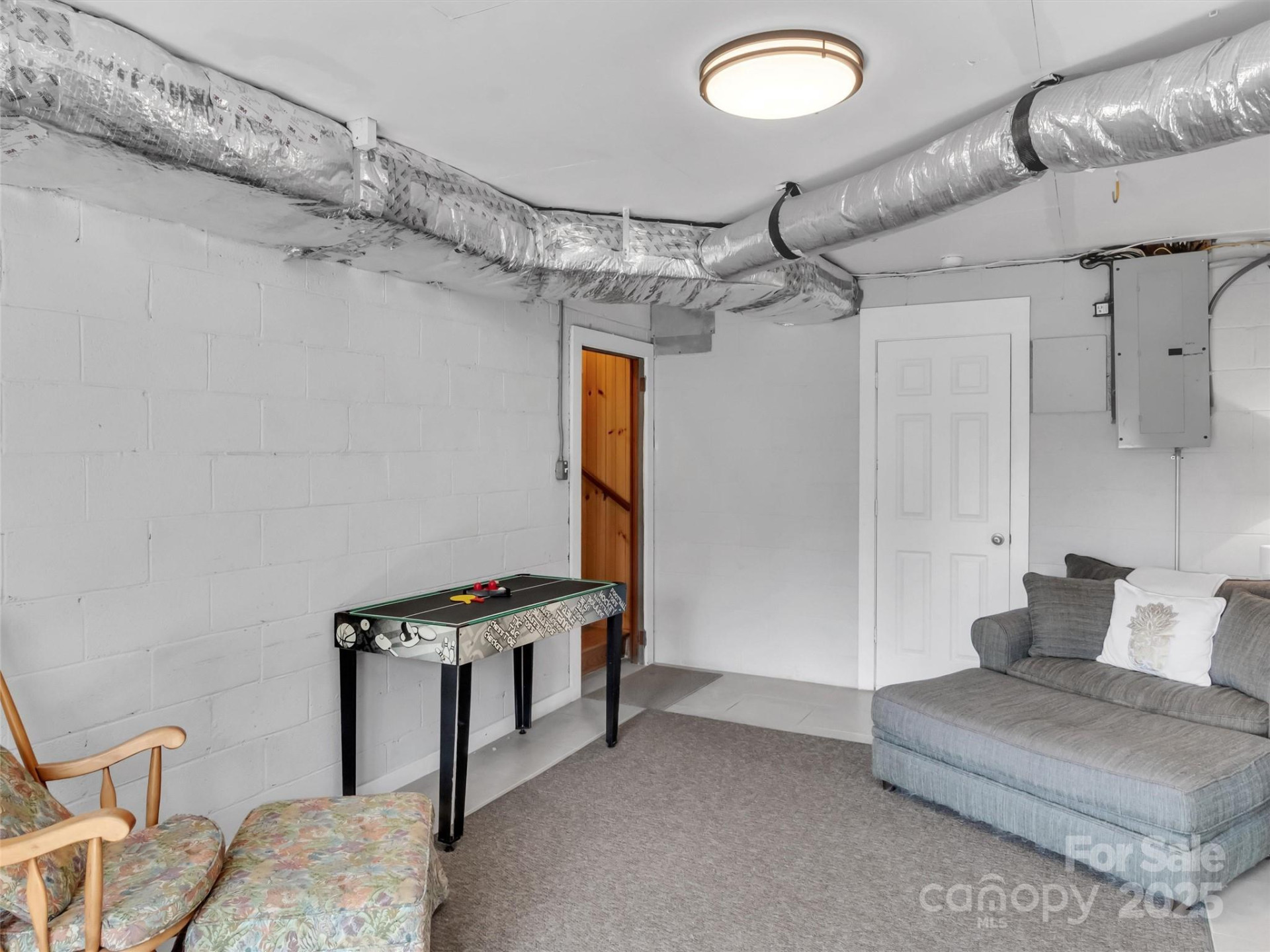 268 Stuart Circle - Photo 24