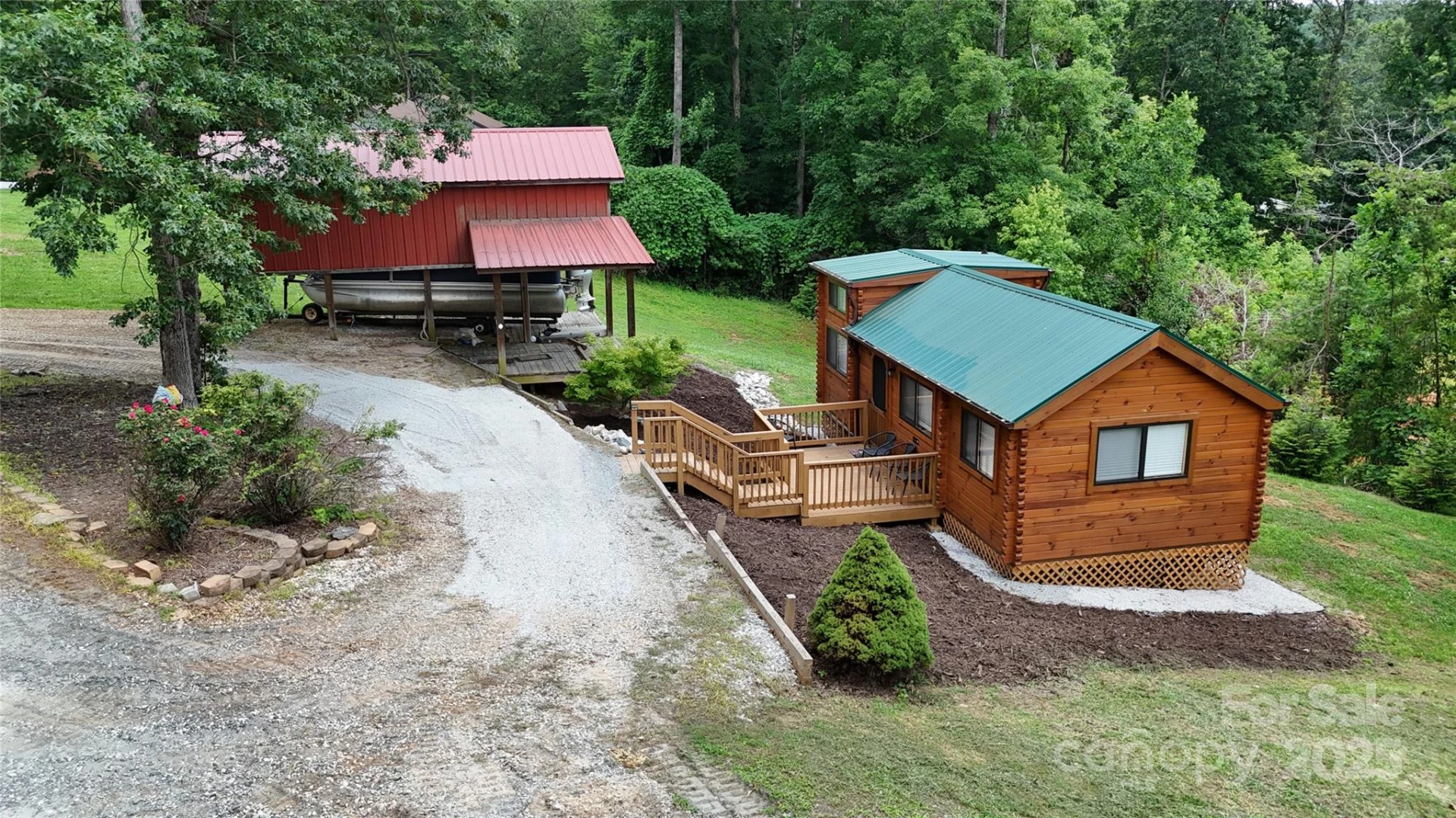 37 Bream Loop Road