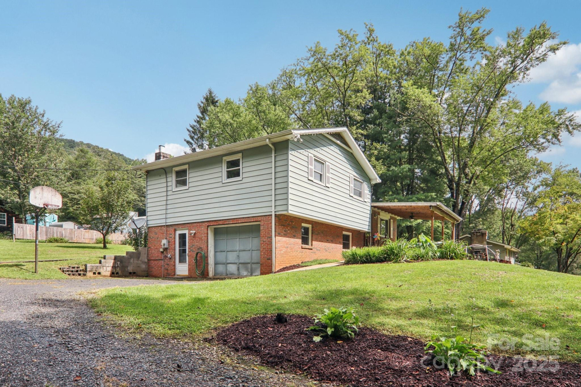 264 Cashdon Drive - Photo 3