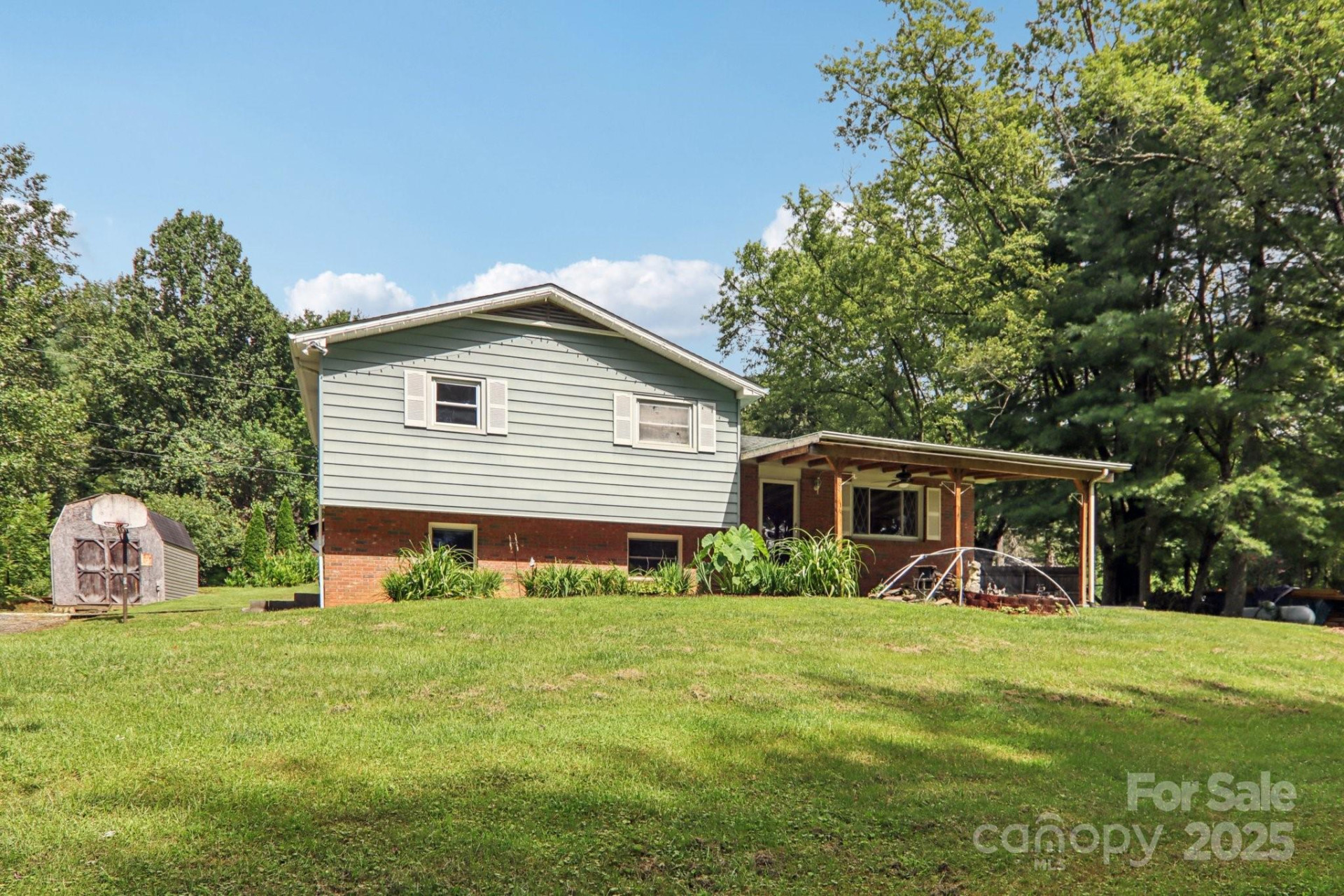 264 Cashdon Drive - Photo 4