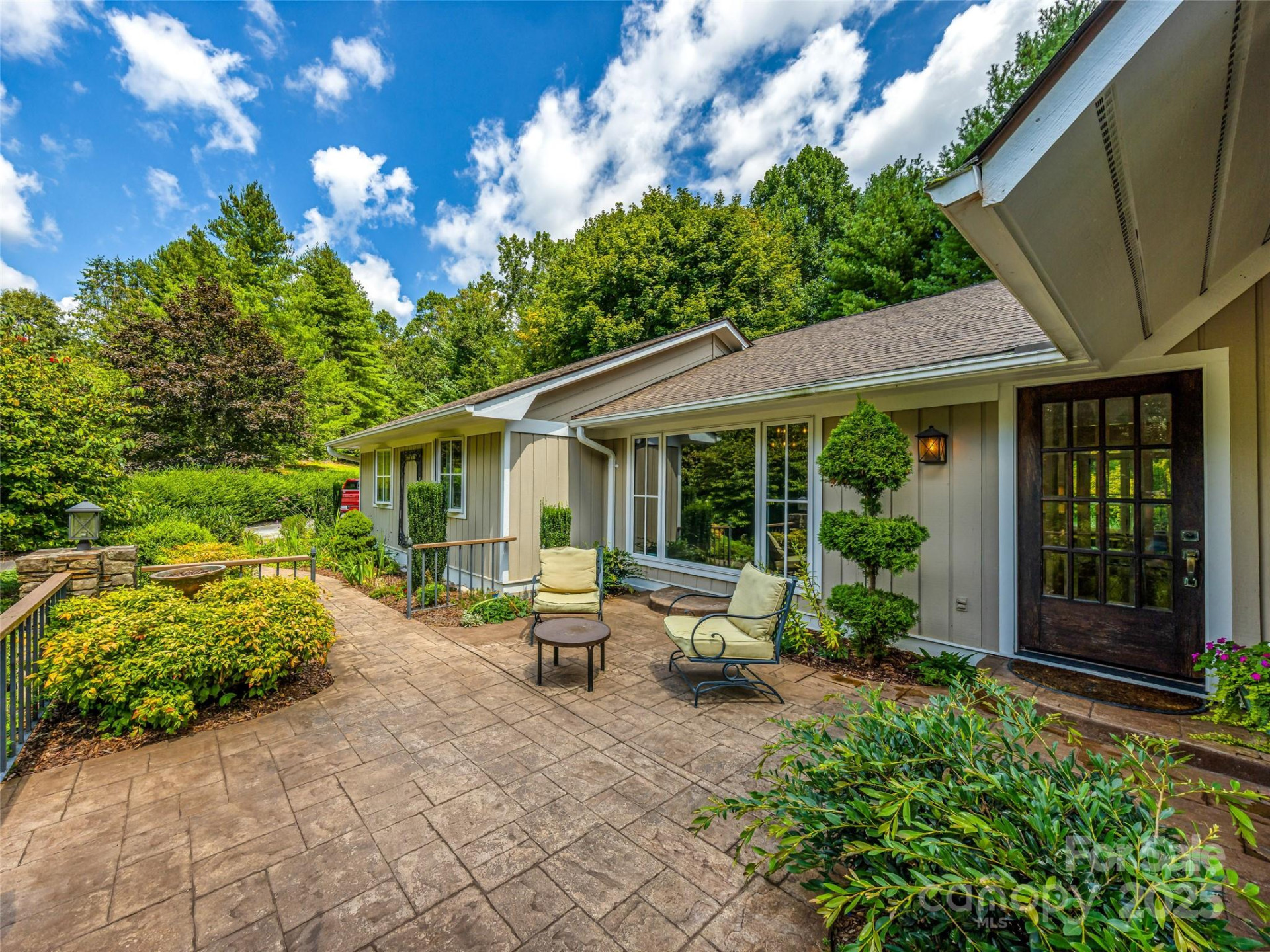 440 Rickel Drive - Photo 8