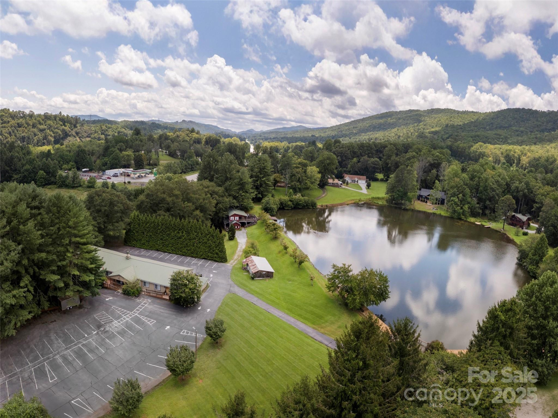8826 Boylston Highway - Photo 2
