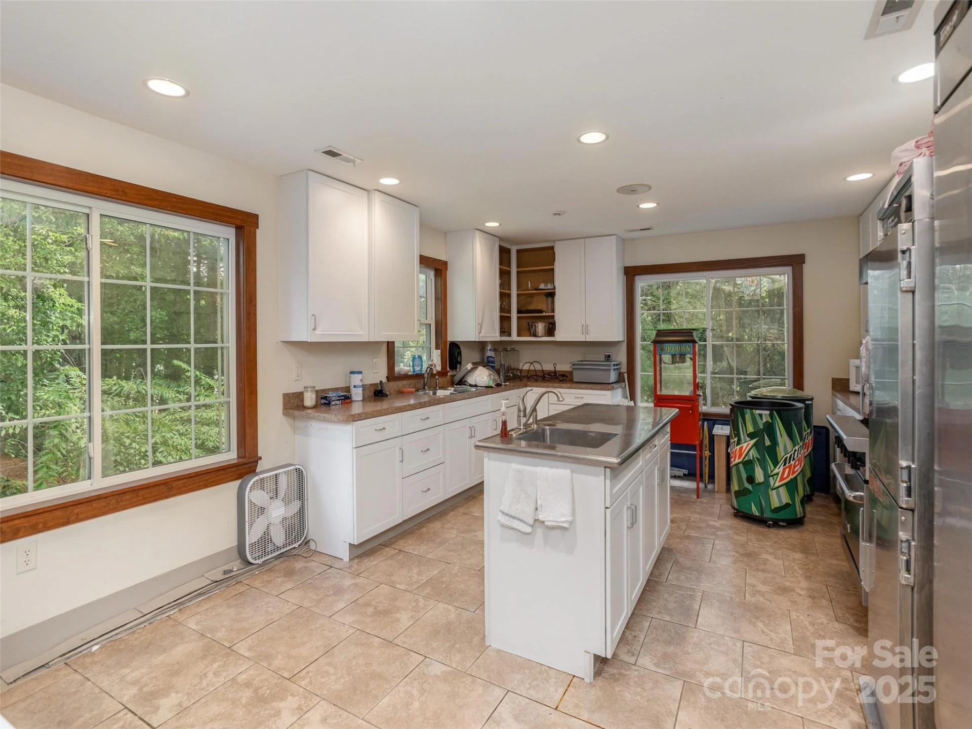 8826 Boylston Highway - Photo 10
