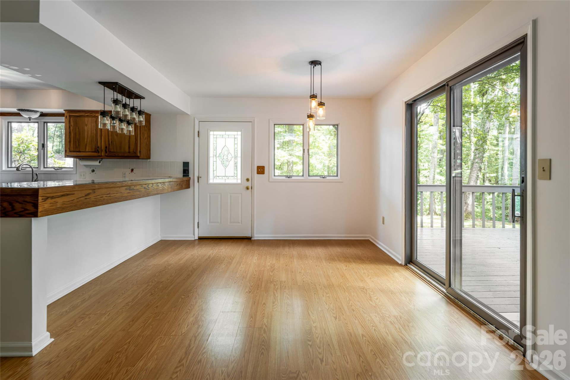 427 Shadowwood Drive - Photo 13