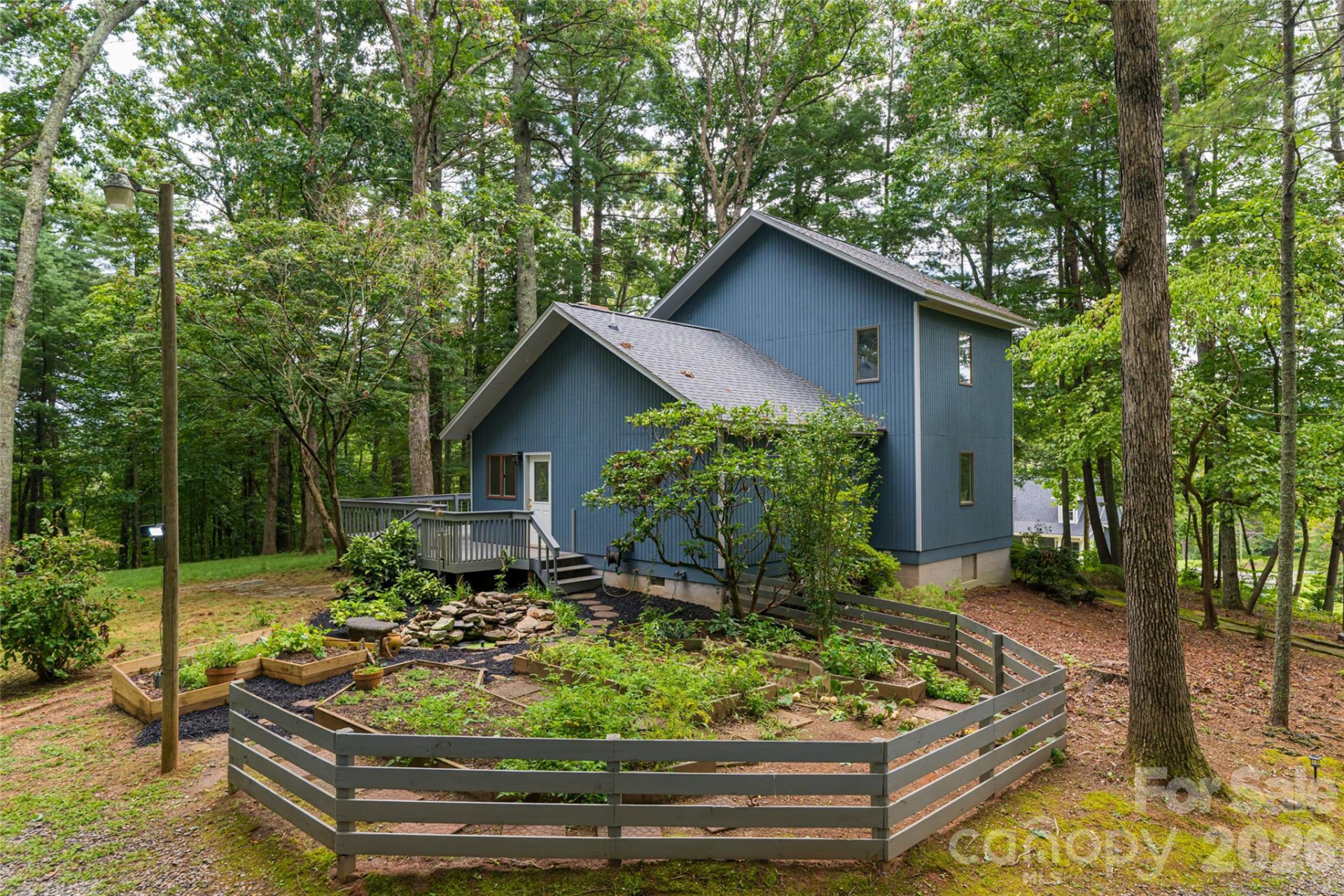427 Shadowwood Drive - Photo 47