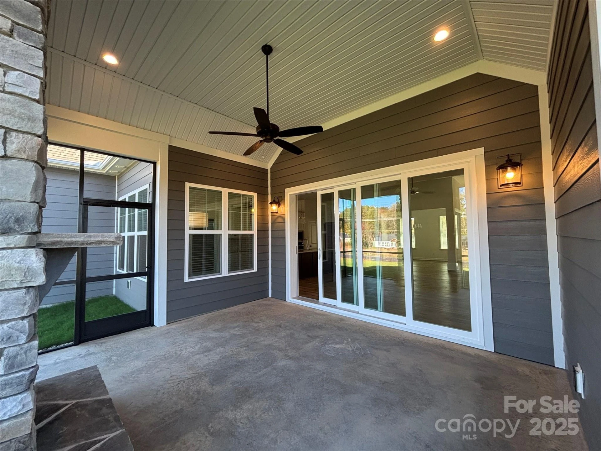 6907 Glen Abbey Lane - Photo 13