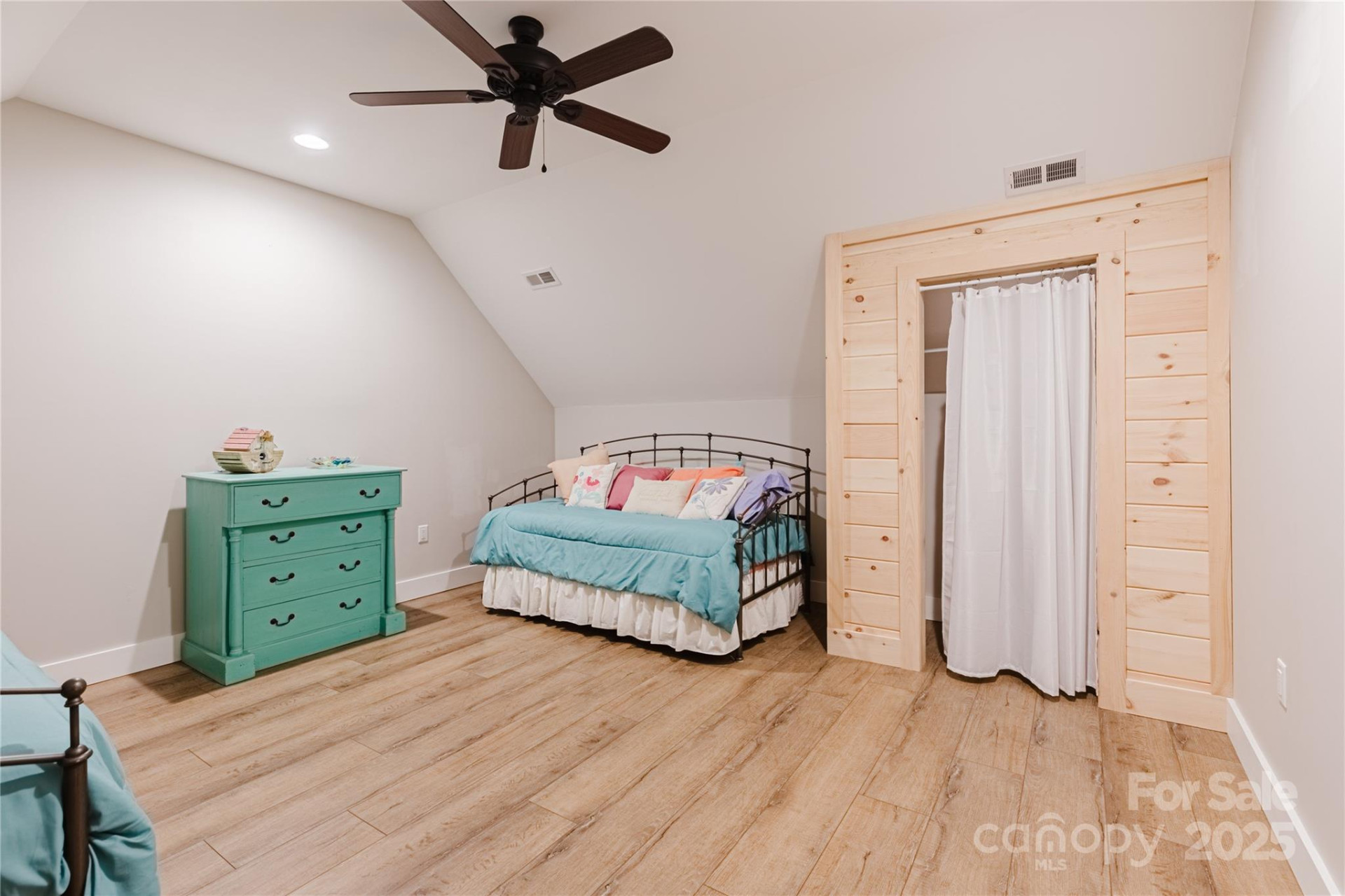 216 Alarka Point - Photo 26