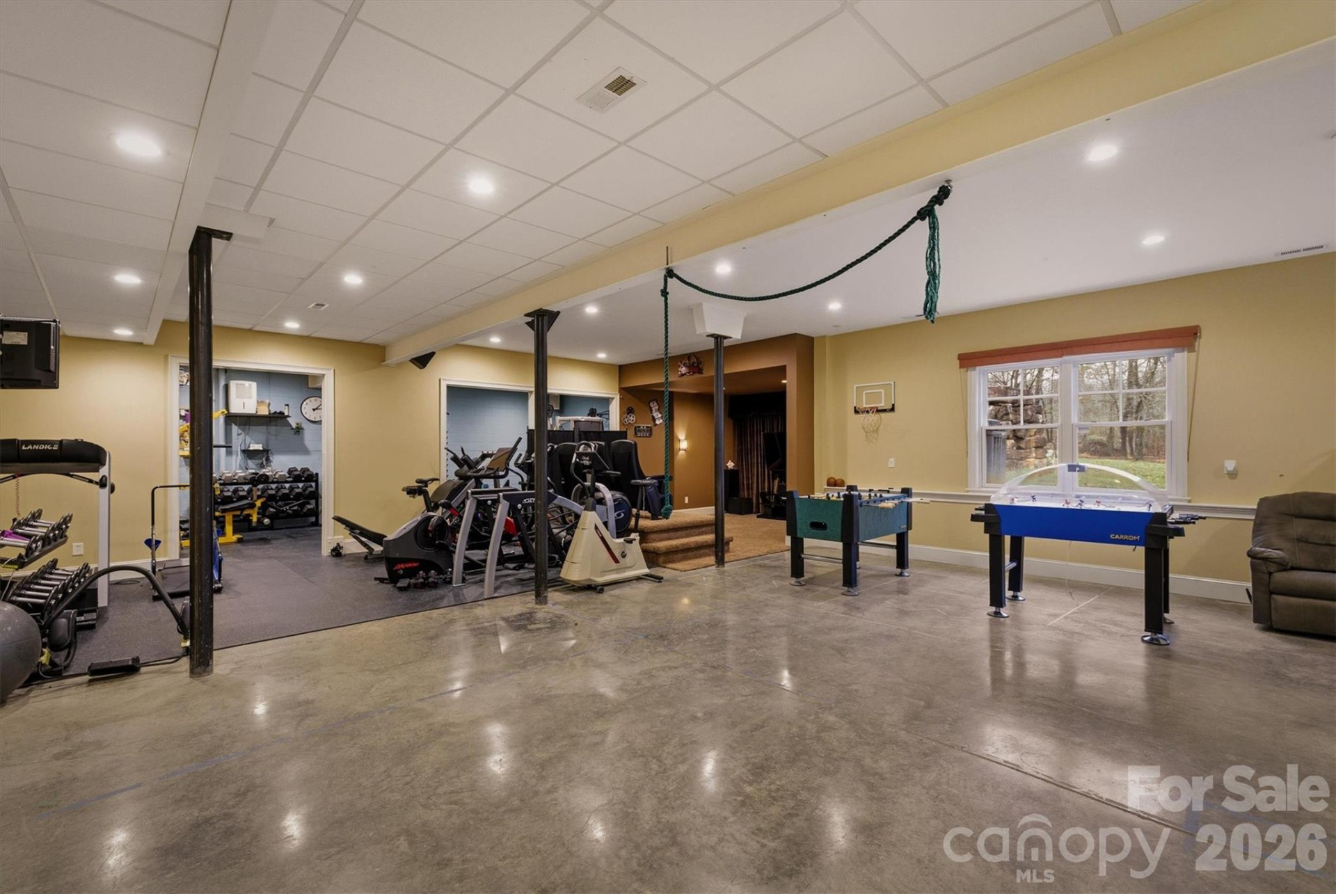 303 Constitution Drive - Photo 43