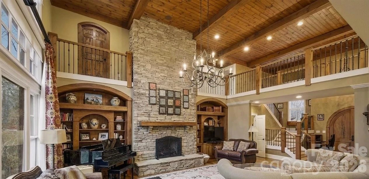 303 Constitution Drive - Photo 7