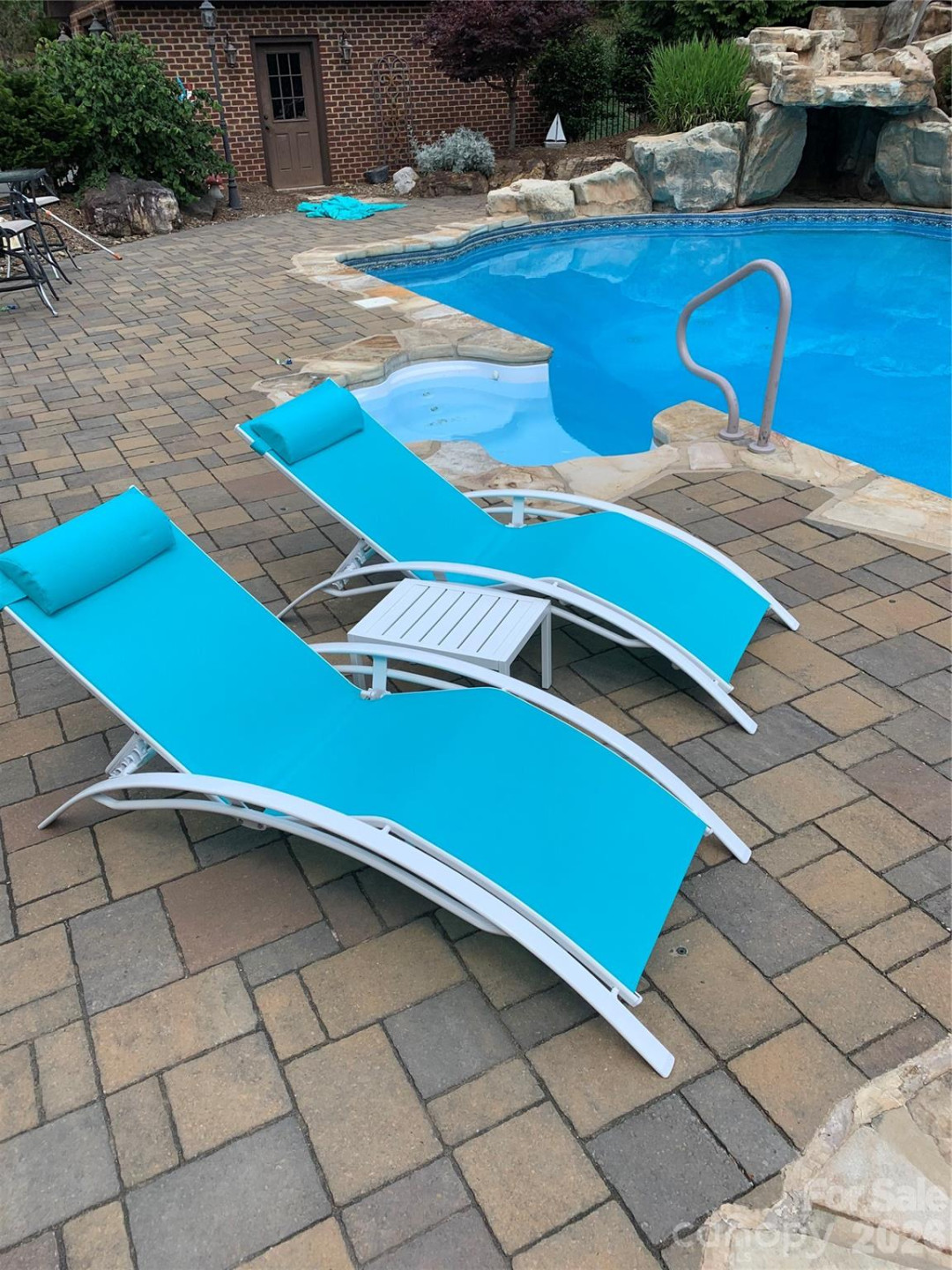 303 Constitution Drive - Photo 7