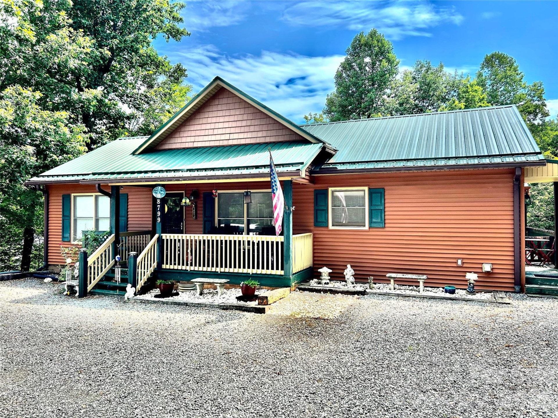 8799 Lisa Trail - Photo 3