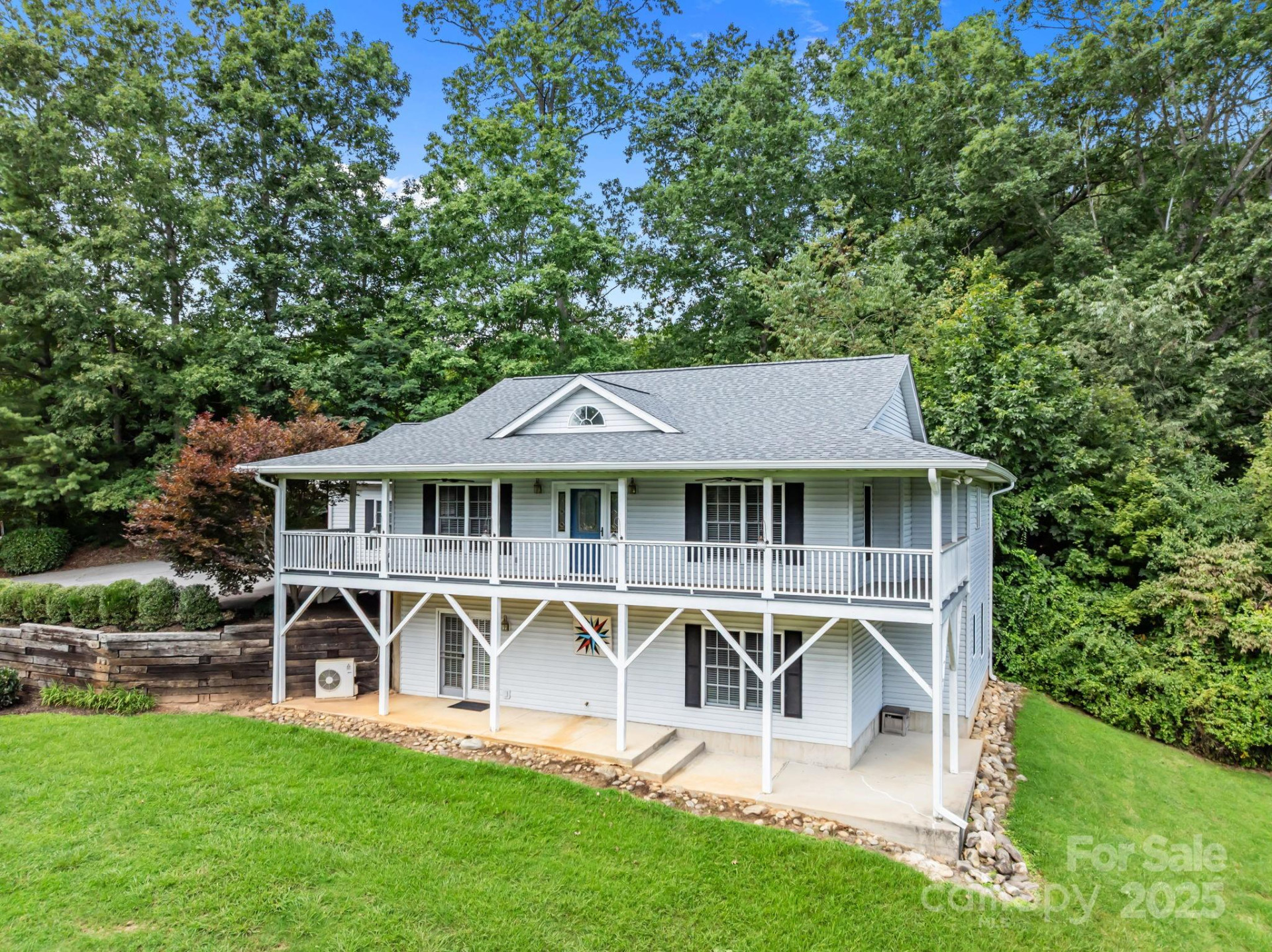 214 Noland Downs Road - Photo 2
