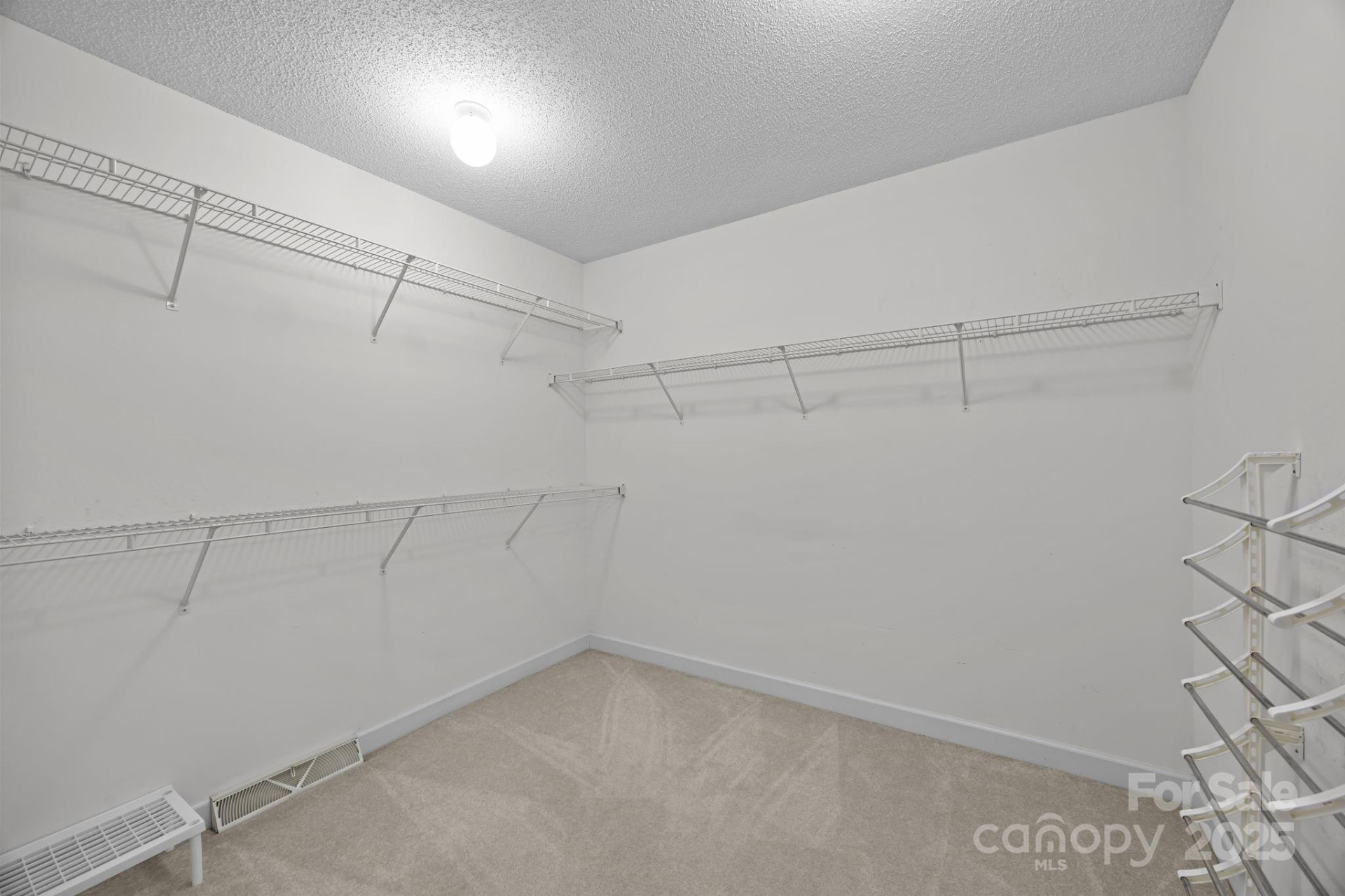214 Noland Downs Road - Photo 30