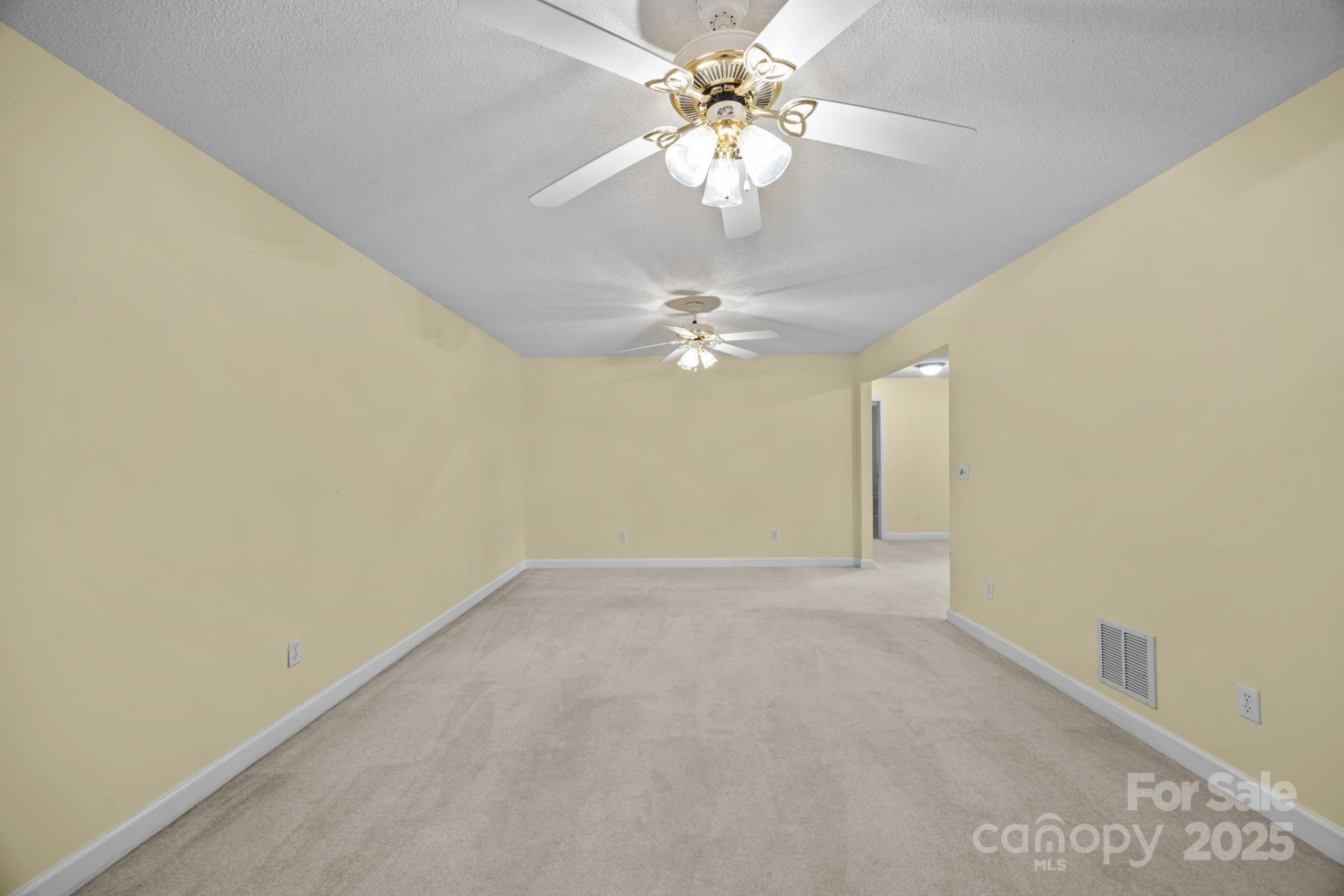 214 Noland Downs Road - Photo 33
