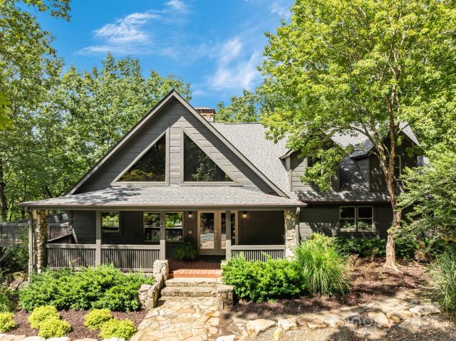 670 Barber Road, Zirconia, NC, 28790