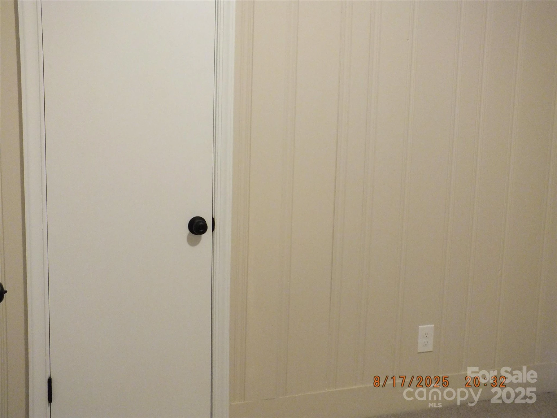 414 Springs Street - Photo 14