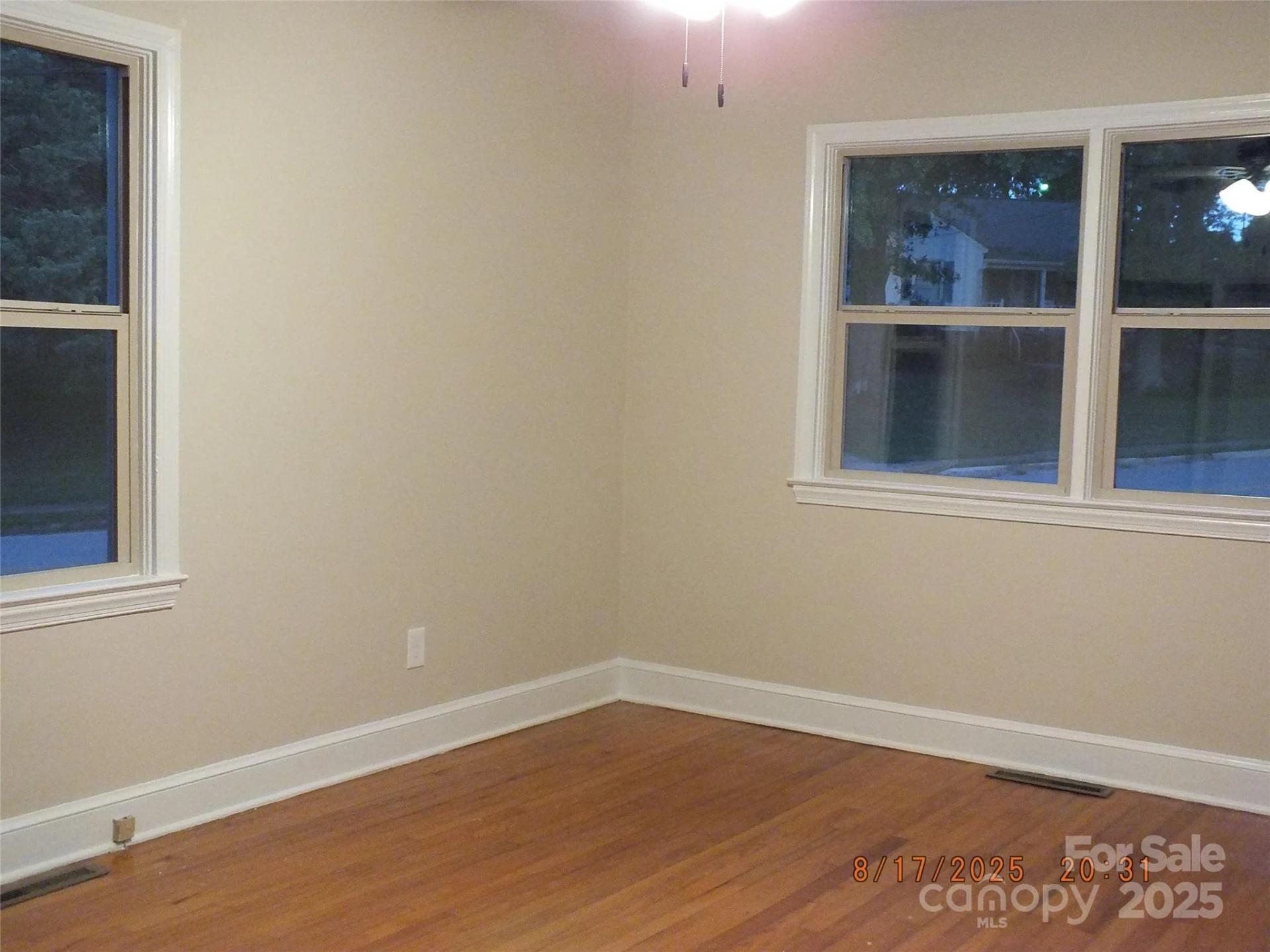 414 Springs Street - Photo 15