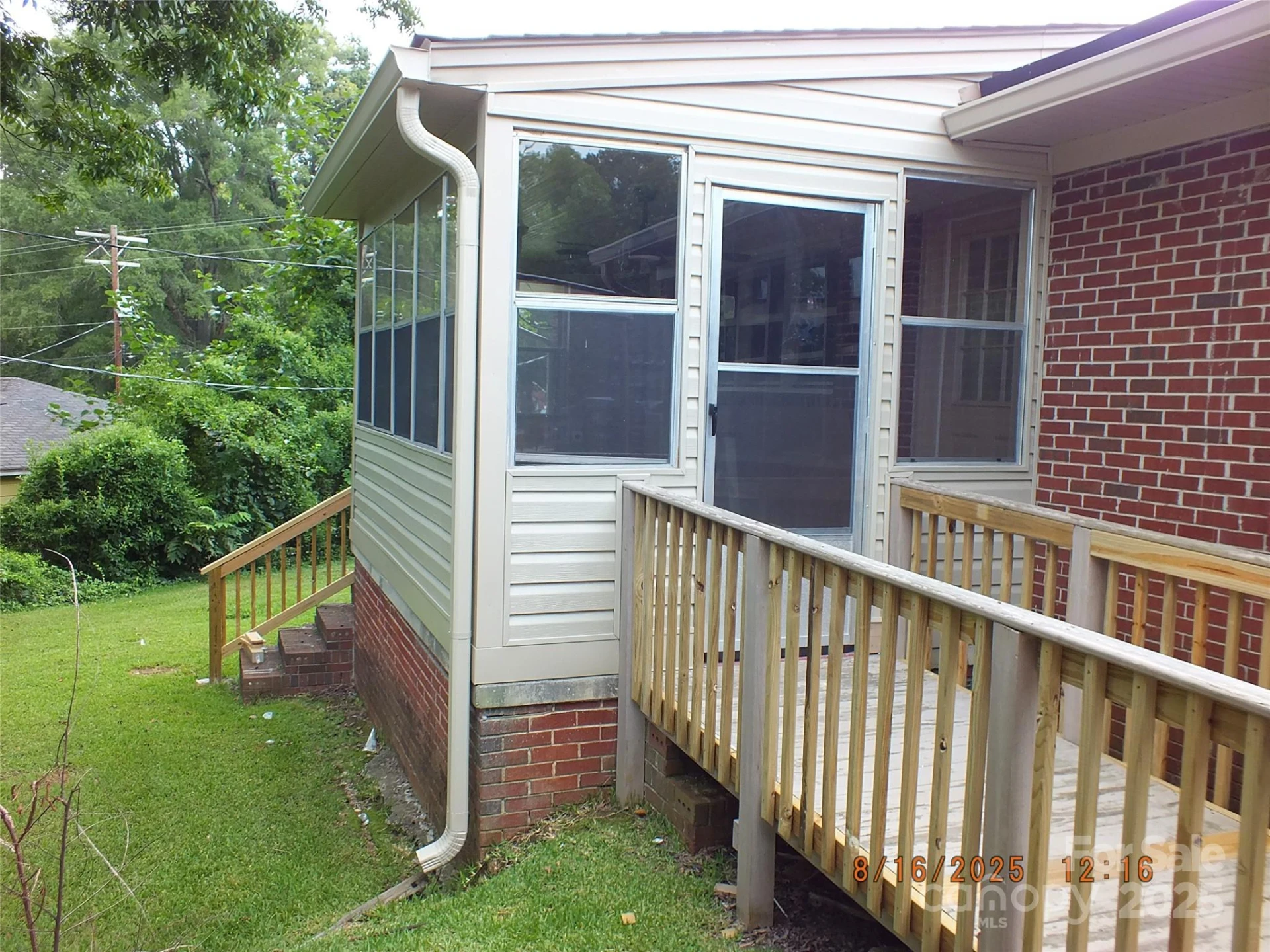 414 Springs Street - Photo 25