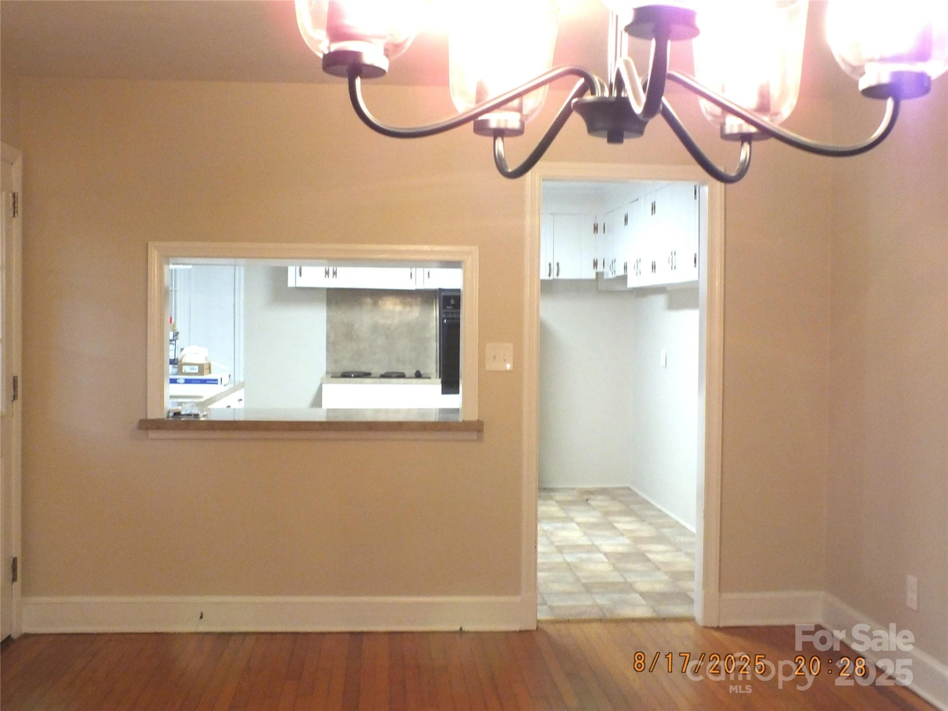414 Springs Street - Photo 6
