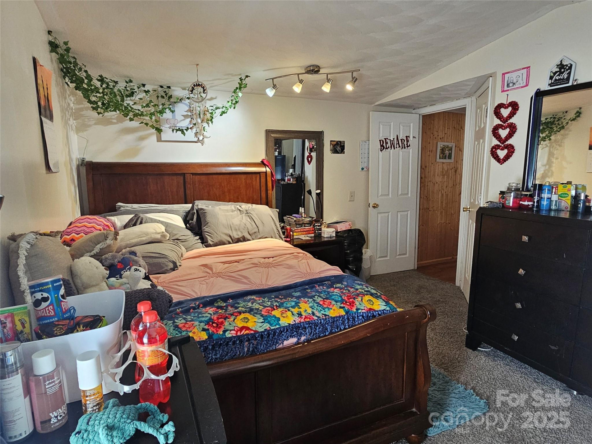 5929 Mourglea Avenue - Photo 23