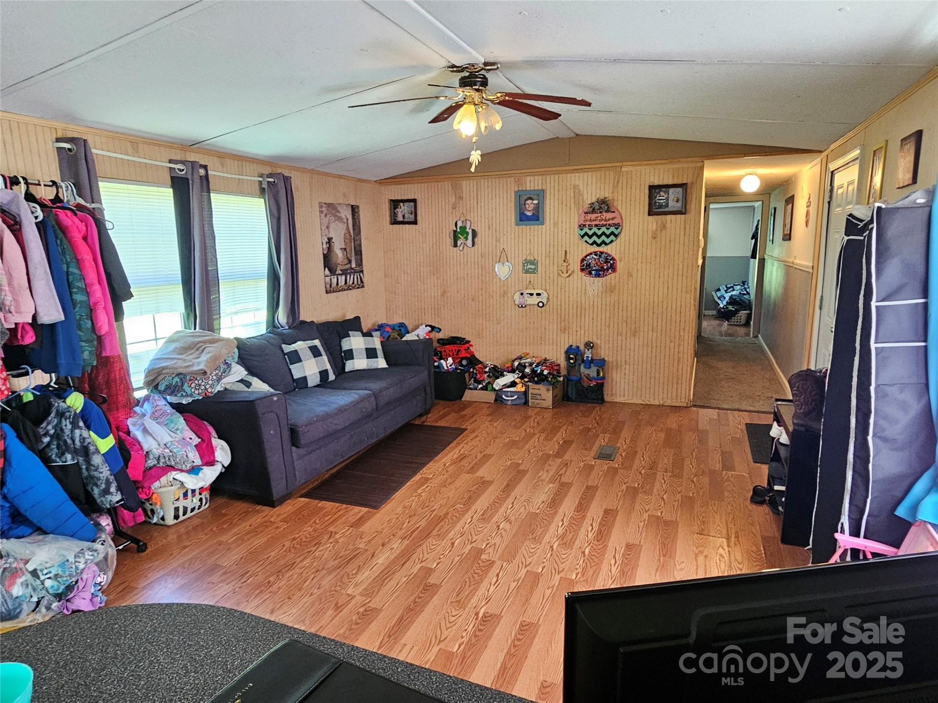 5929 Mourglea Avenue - Photo 30