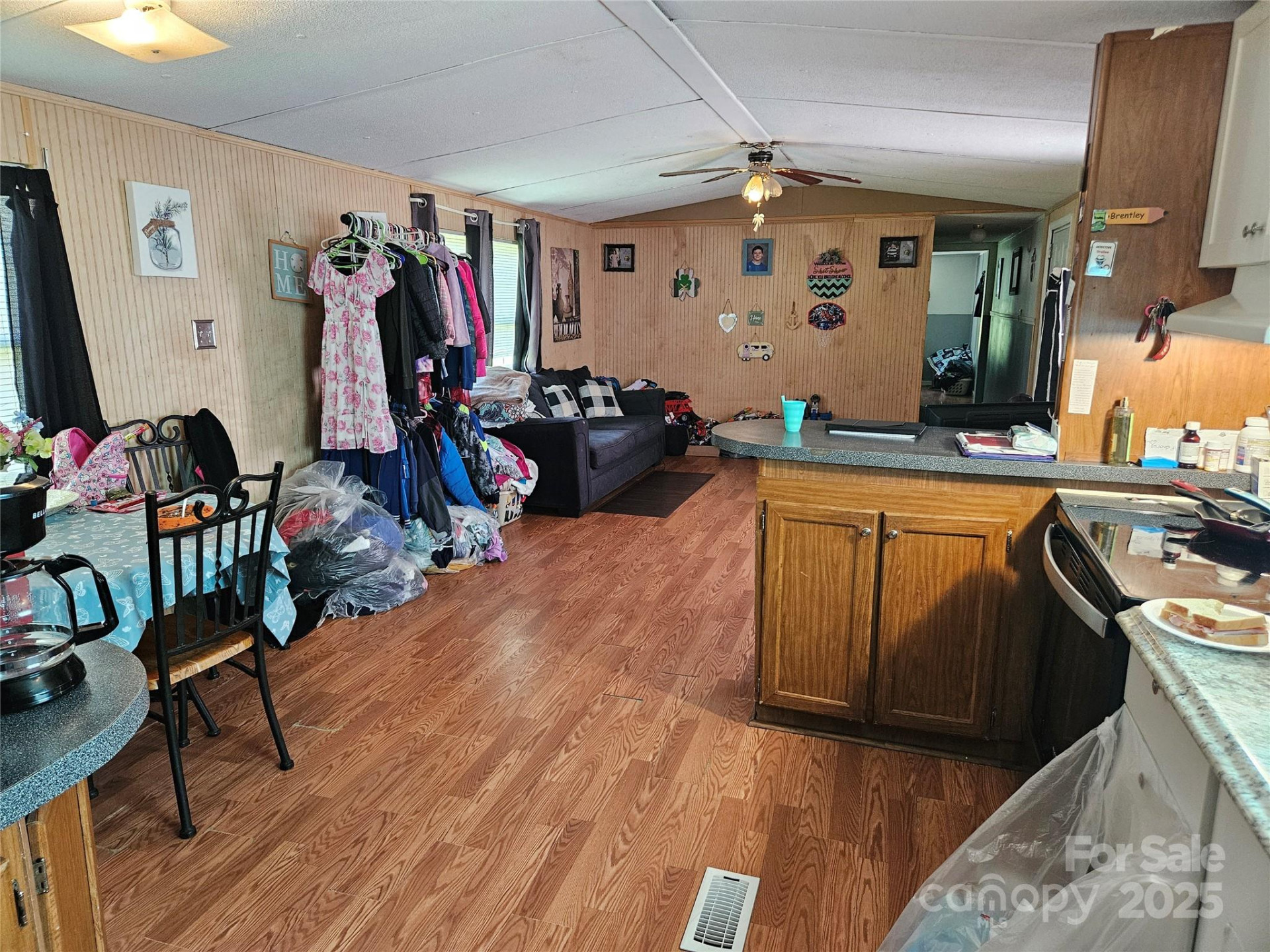 5929 Mourglea Avenue - Photo 33