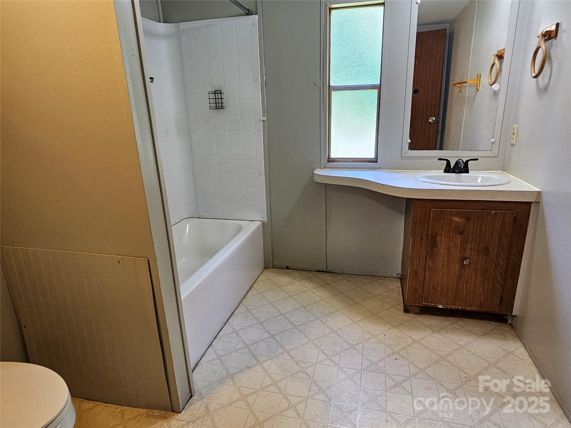 5929 Mourglea Avenue - Photo 7