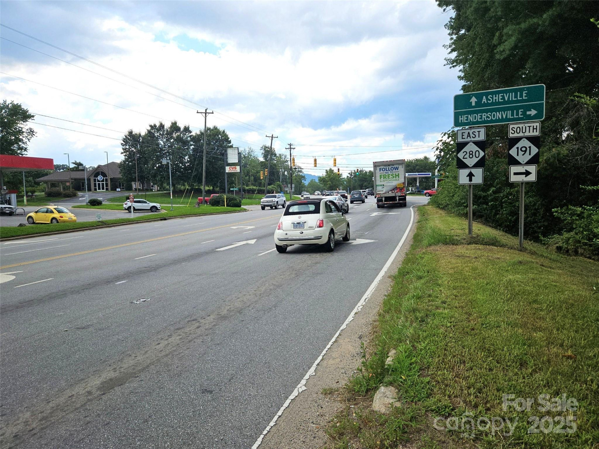 4184 Haywood Road - Photo 3