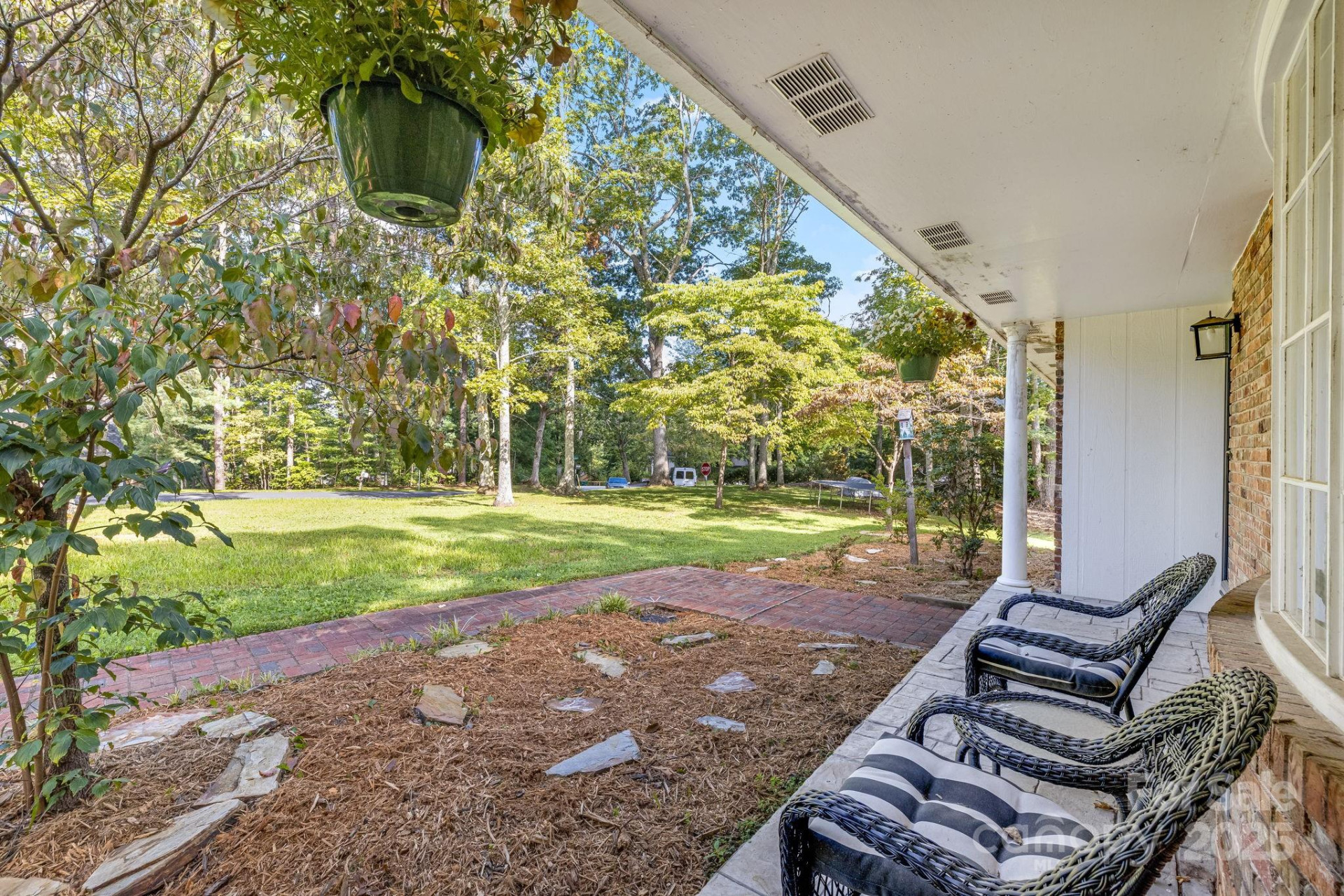 1 Glen Cove Road - Photo 3