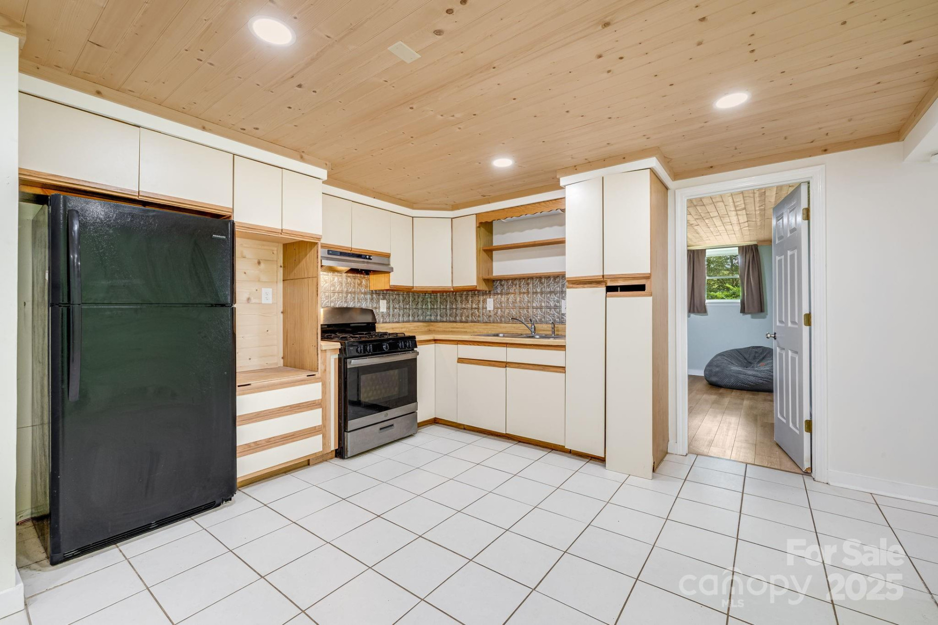 1 Glen Cove Road - Photo 30