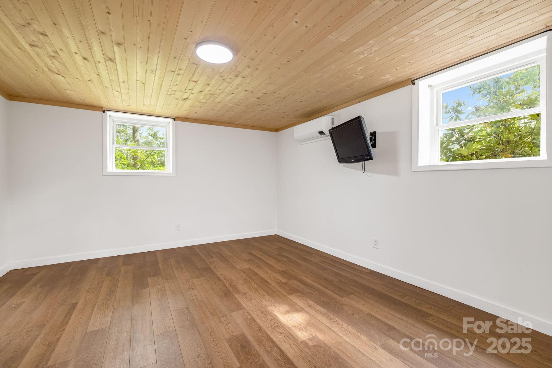 1 Glen Cove Road - Photo 36