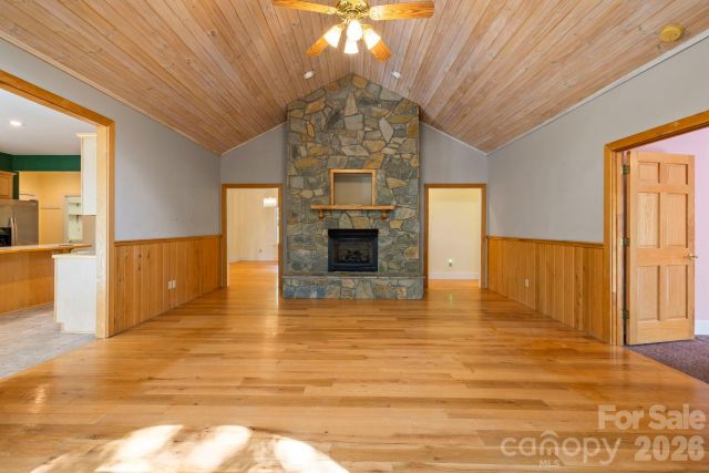 36 Macedonia West Drive