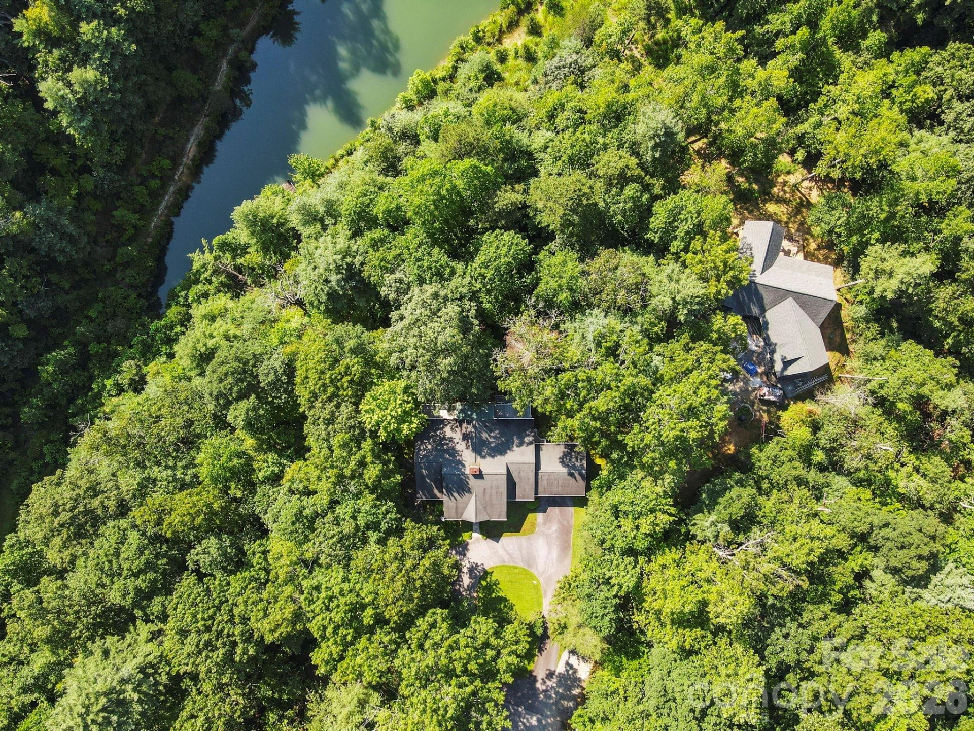 36 Macedonia West Drive - Photo 8
