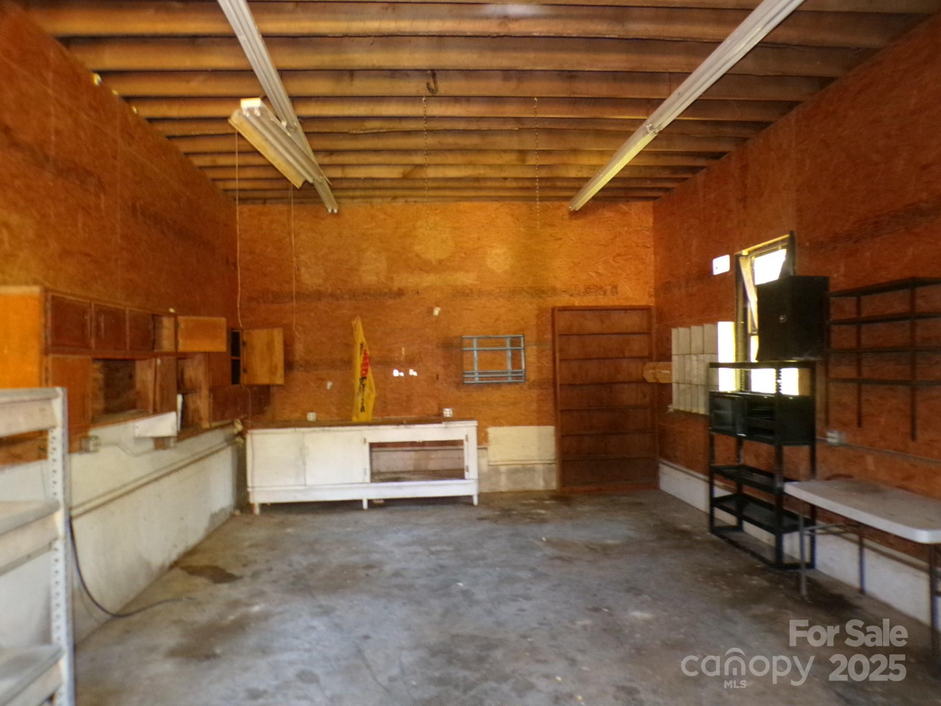 620 Hutch Mountain Road - Photo 4