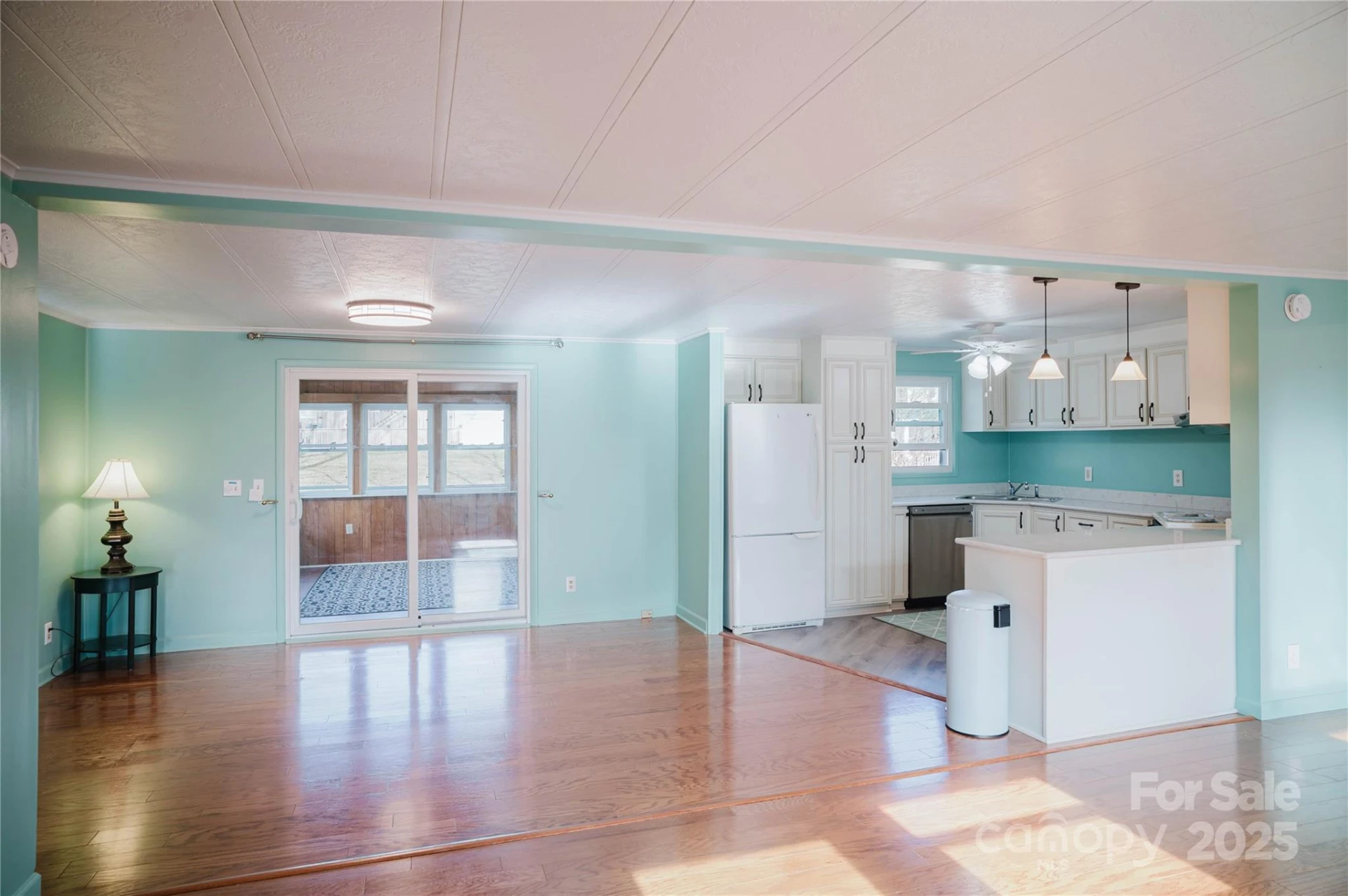 402 Deerfield Court - Photo 12