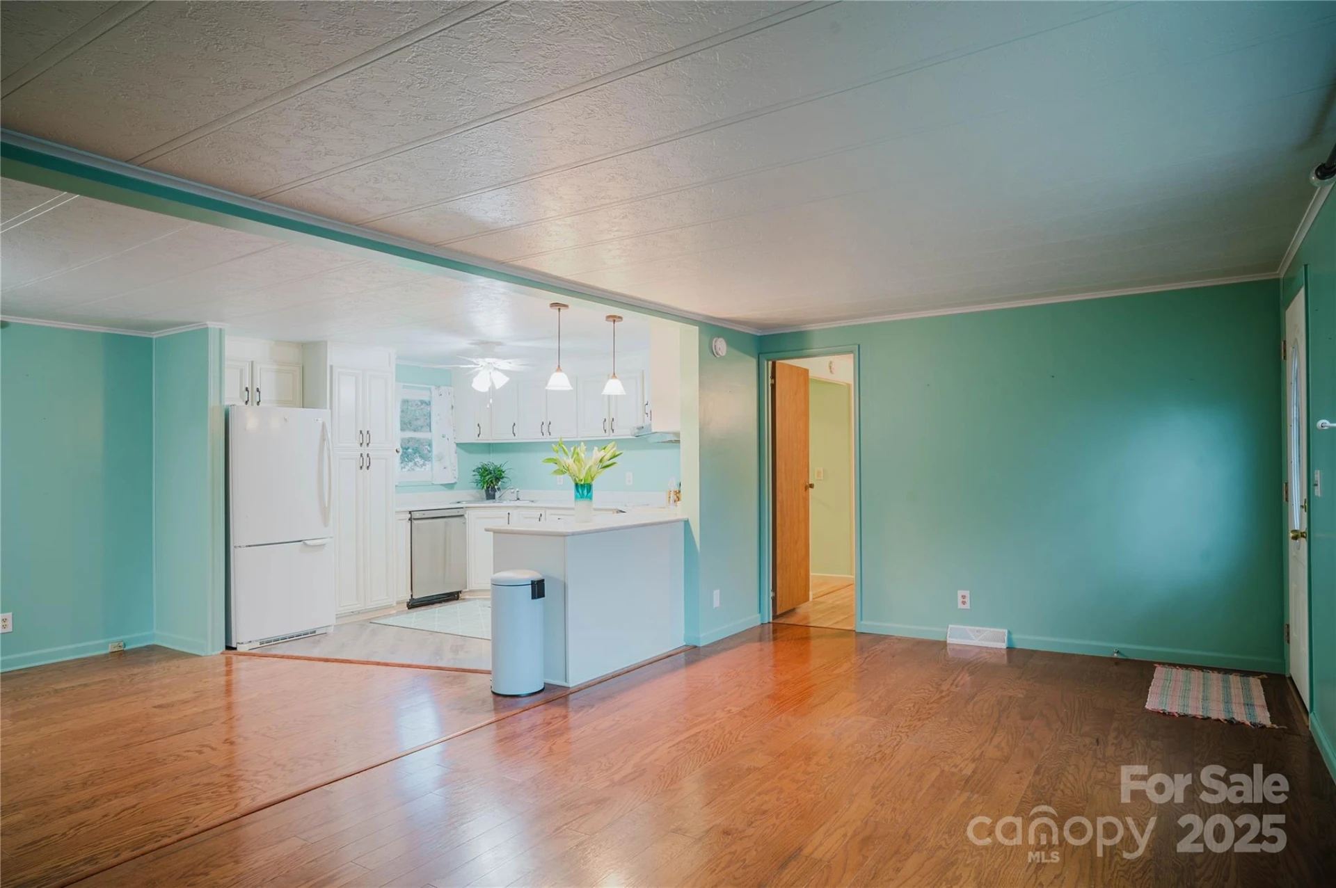 402 Deerfield Court - Photo 13
