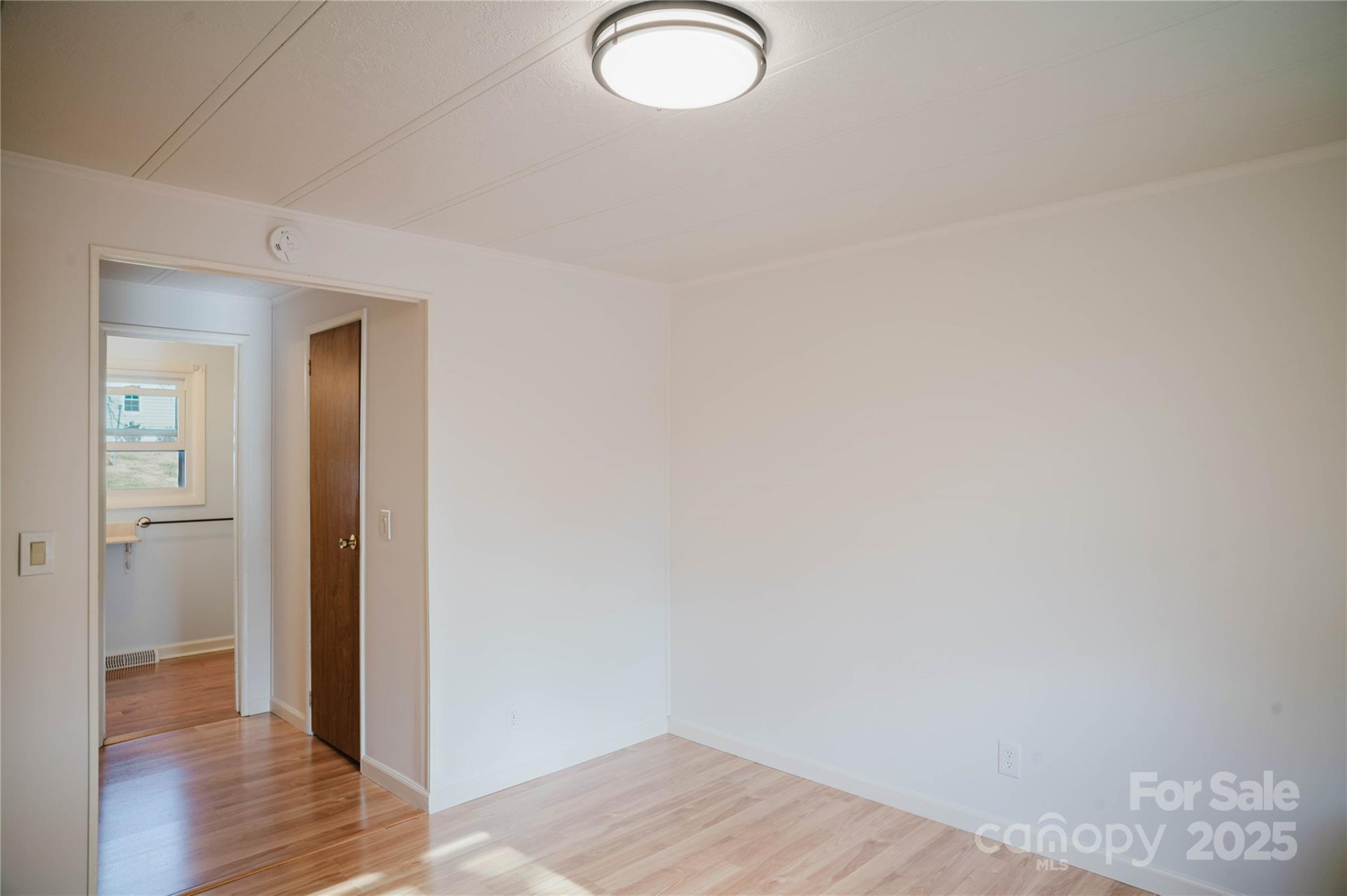 402 Deerfield Court - Photo 18