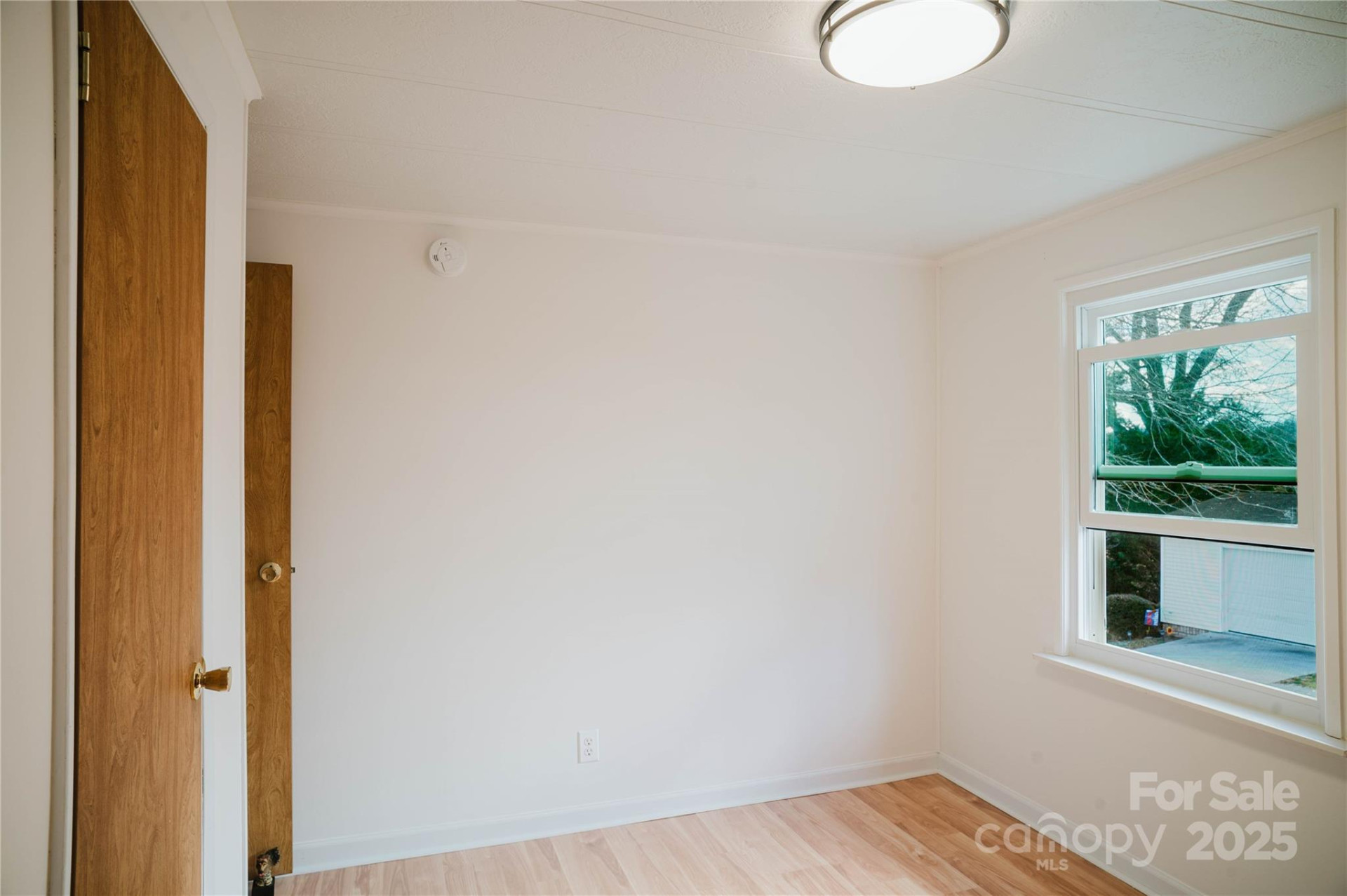 402 Deerfield Court - Photo 27