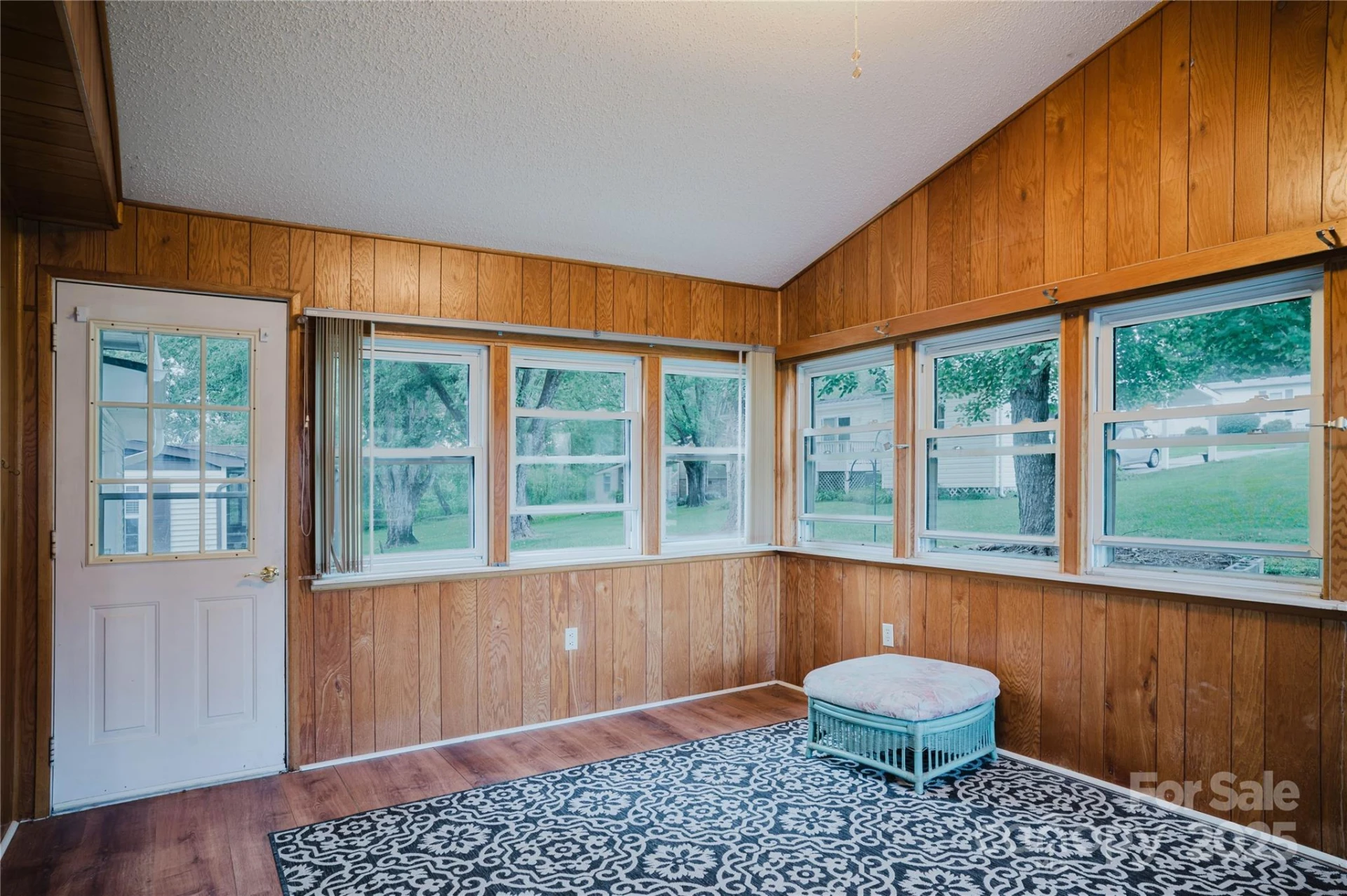402 Deerfield Court - Photo 29
