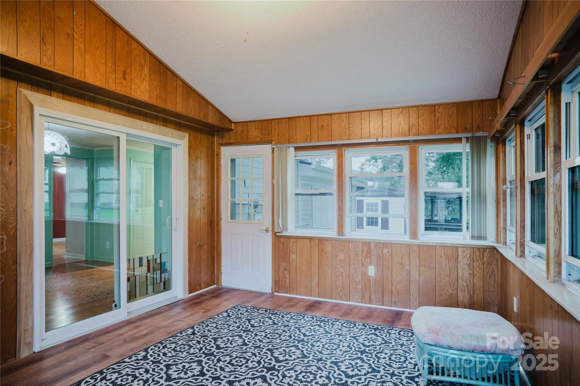 402 Deerfield Court - Photo 30