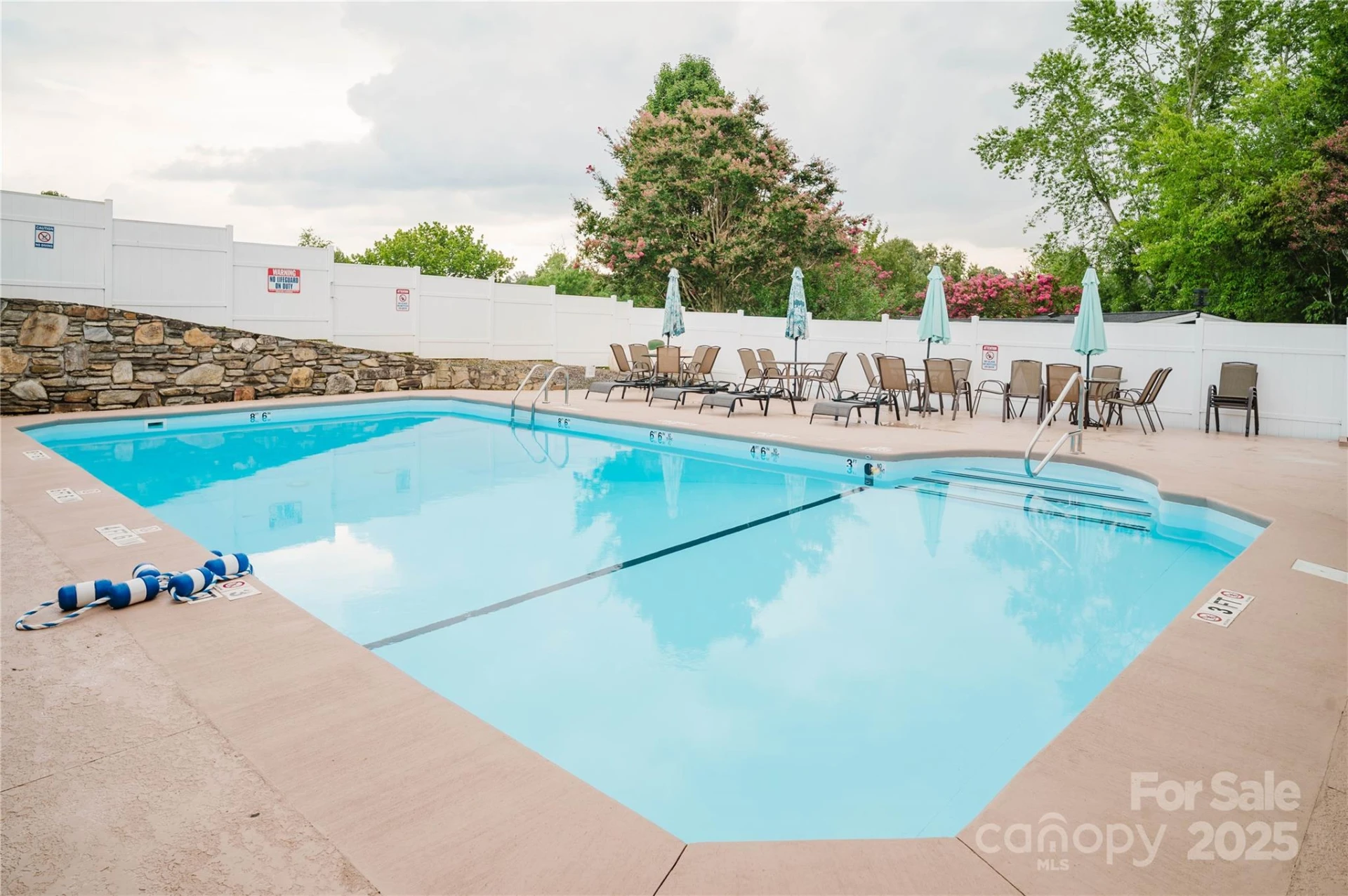 402 Deerfield Court - Photo 33