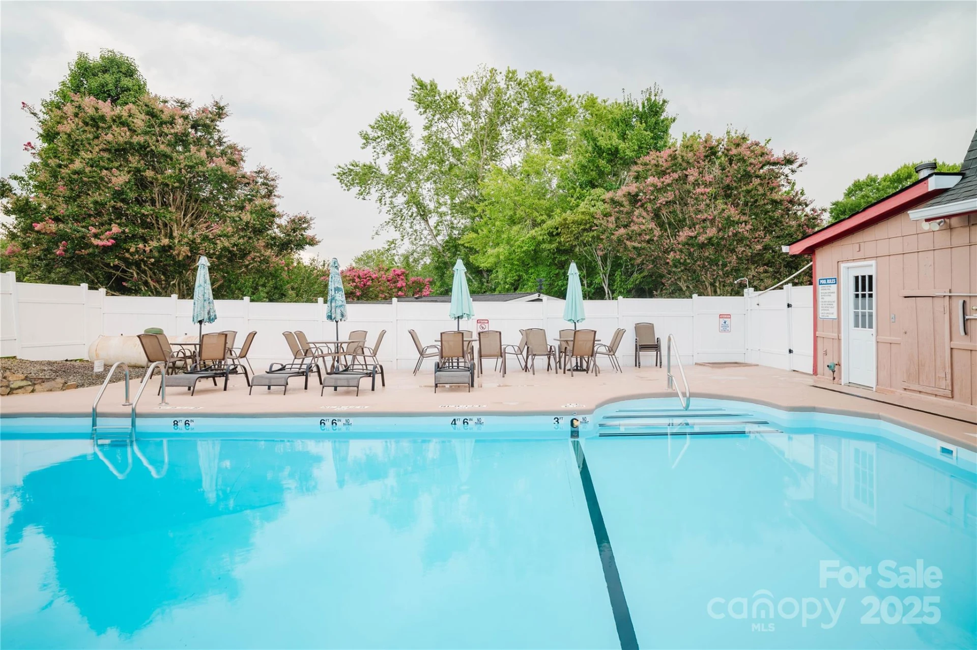 402 Deerfield Court - Photo 34