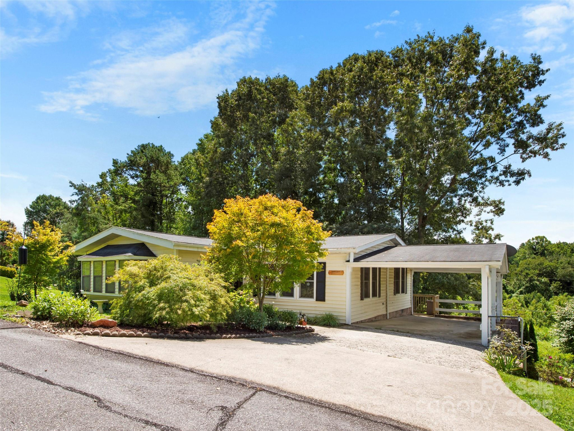 200 Cranbrook Circle